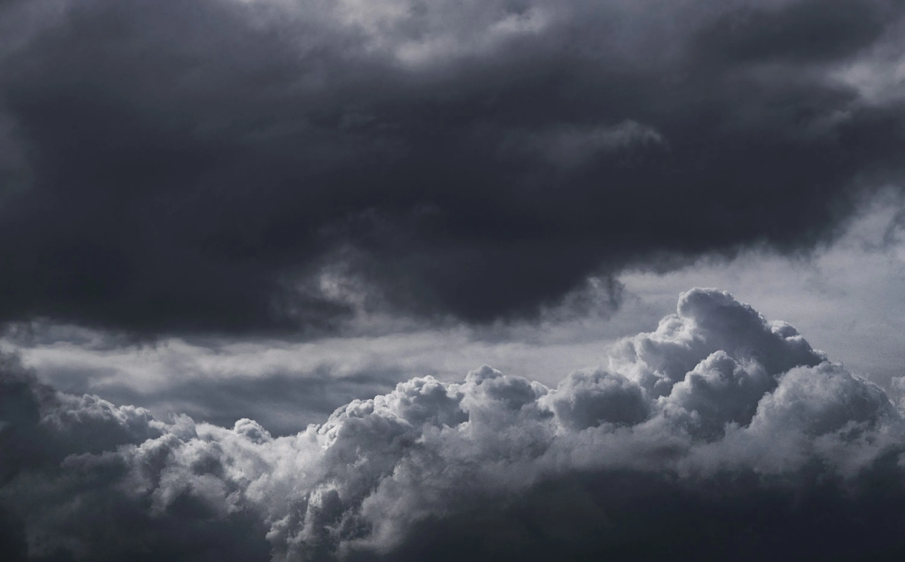 Black and gray clouds during daytime photo
