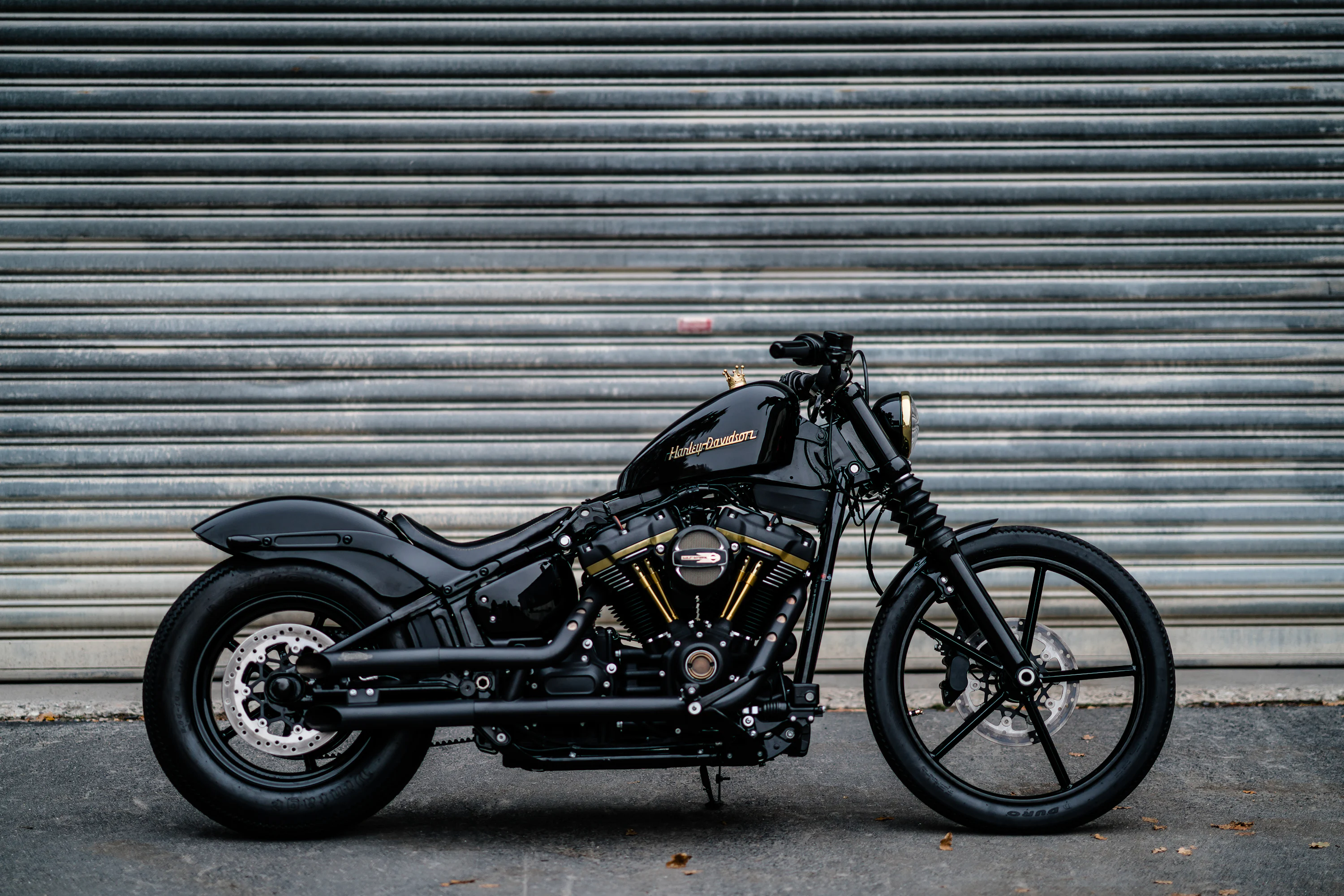 Harley Davidson Wallpaper: Free HD Download [4K]