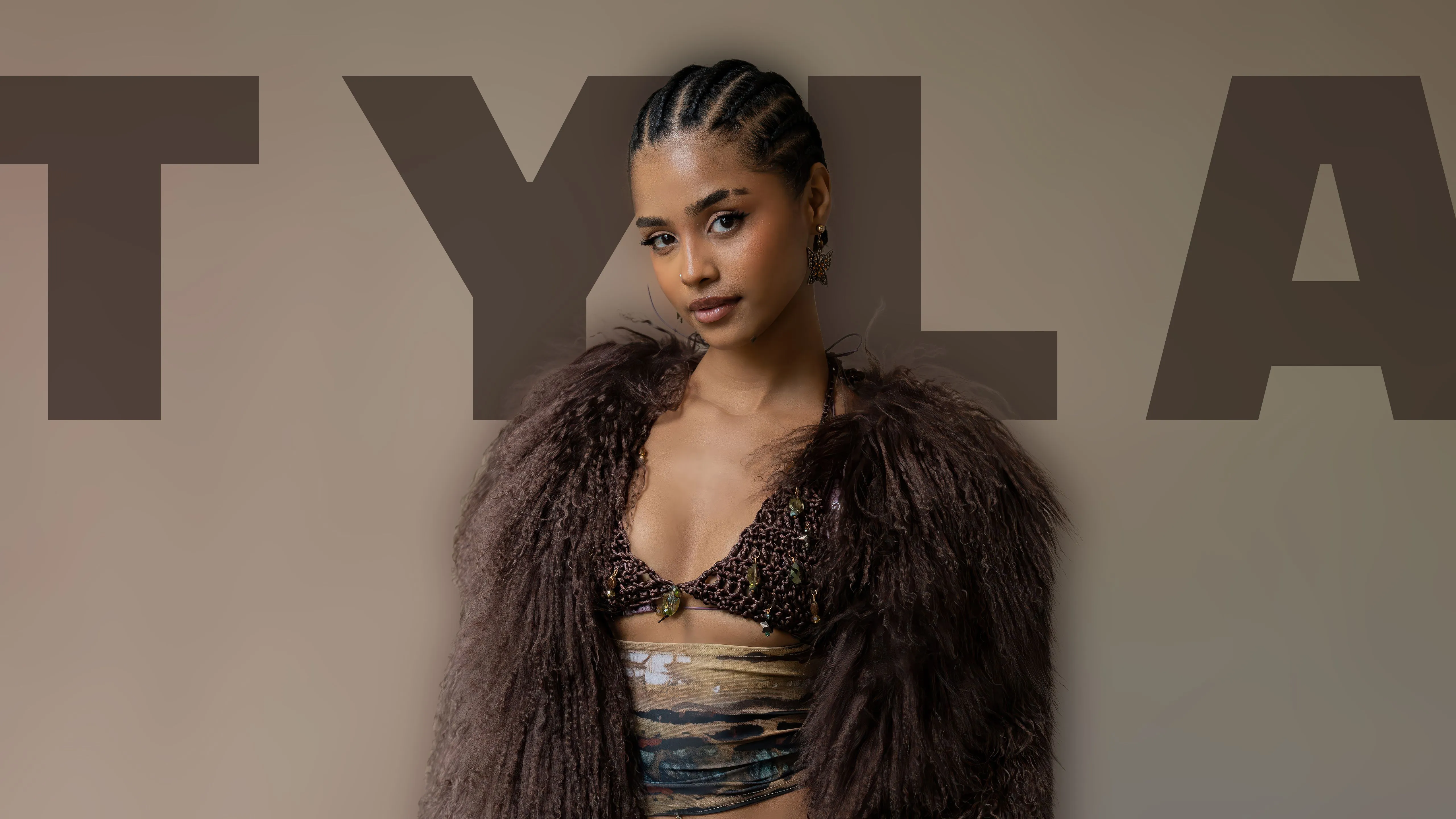 South African Singer Wallpaper 4K, Tyla, 5K, Portrait
