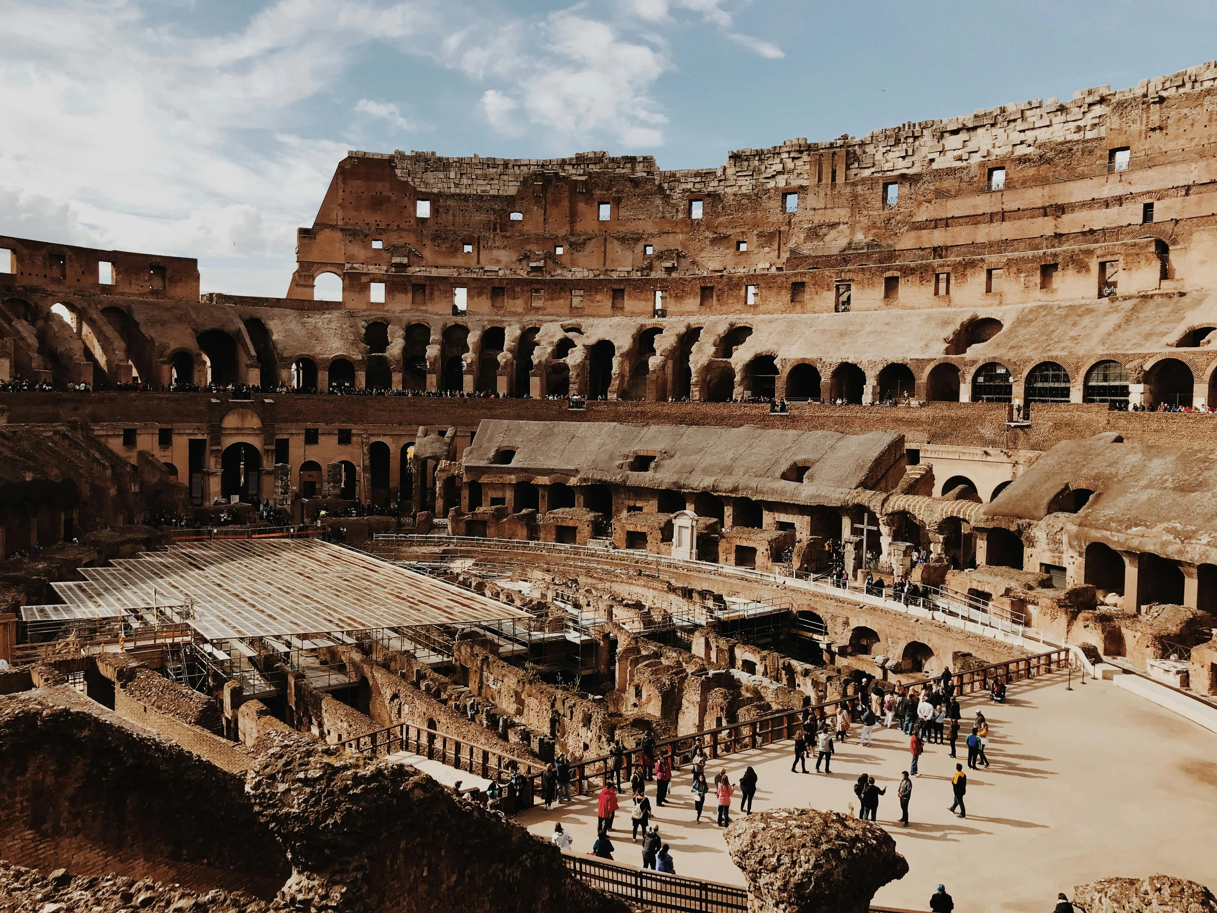 Historical Colosseum in Rome, Italy · Free