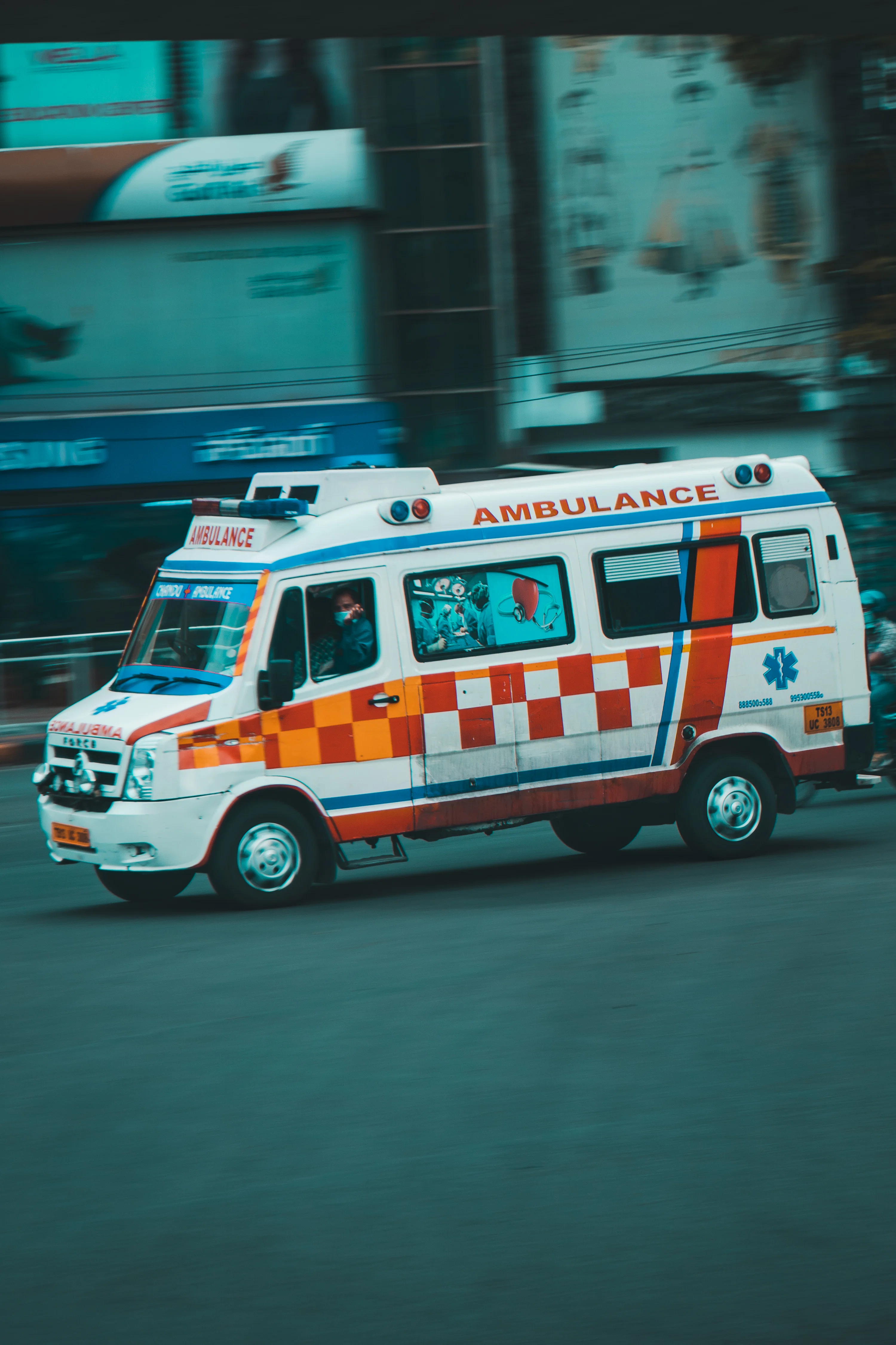 Ambulance Picture [HD]. Download Free Image