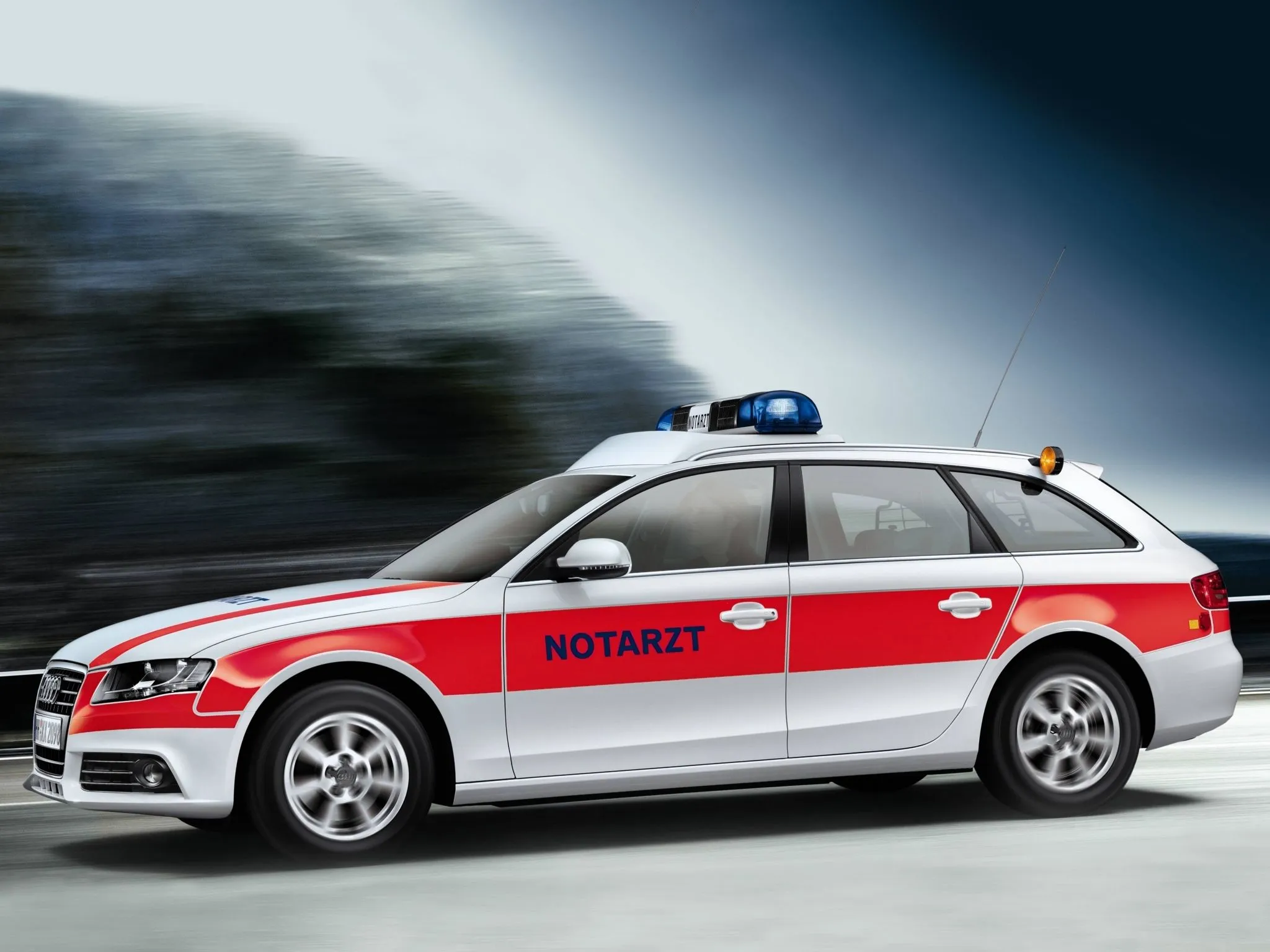 2011, Audi, A4, Avant, Notarzt, Ambulance, Emergency, Stationwagon, A 4 Wallpaper HD / Desktop and Mobile Background