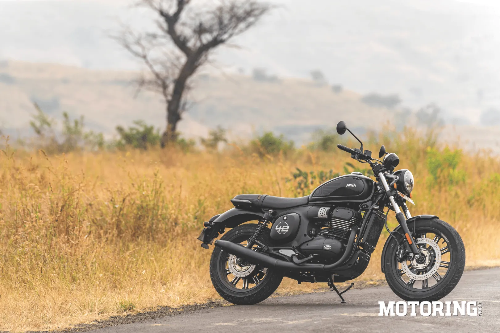 Jawa 42 FJ: Question It All