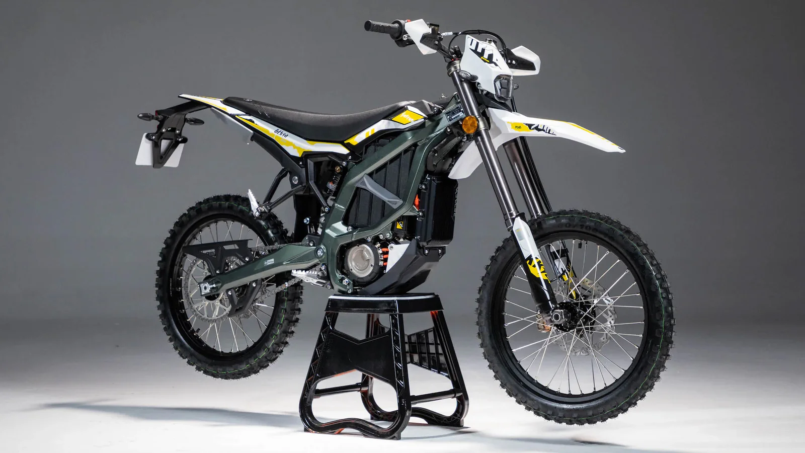 The Surron Ultra Bee has Landed!