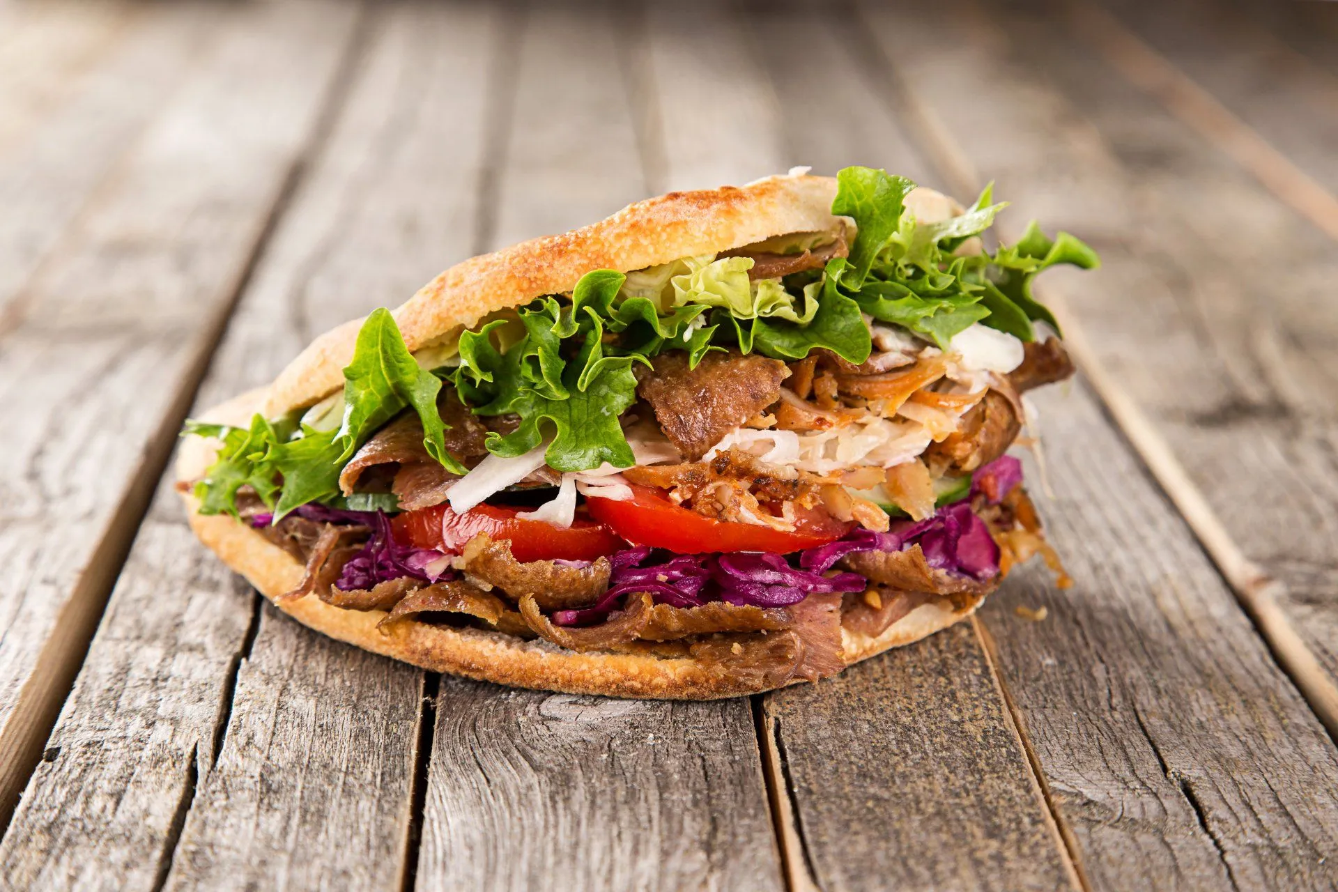 4K Ultra HD Doner Kebab Delight: Fresh, Juicy & Loaded with Flavor!