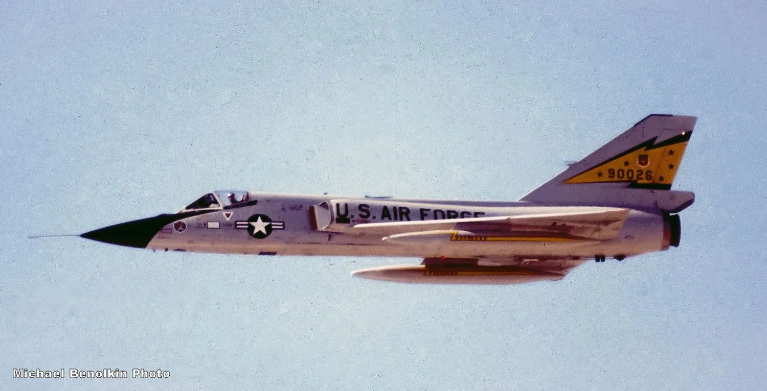 SimplePlanes. Convair F 106 Delta Dart