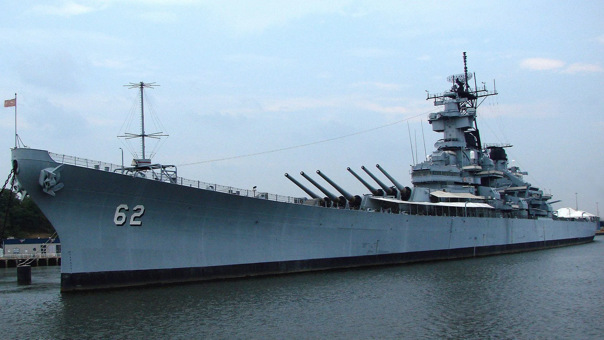 USS New Jersey (BB 62) HD Wallpaper: Iowa Class Battleship In Action