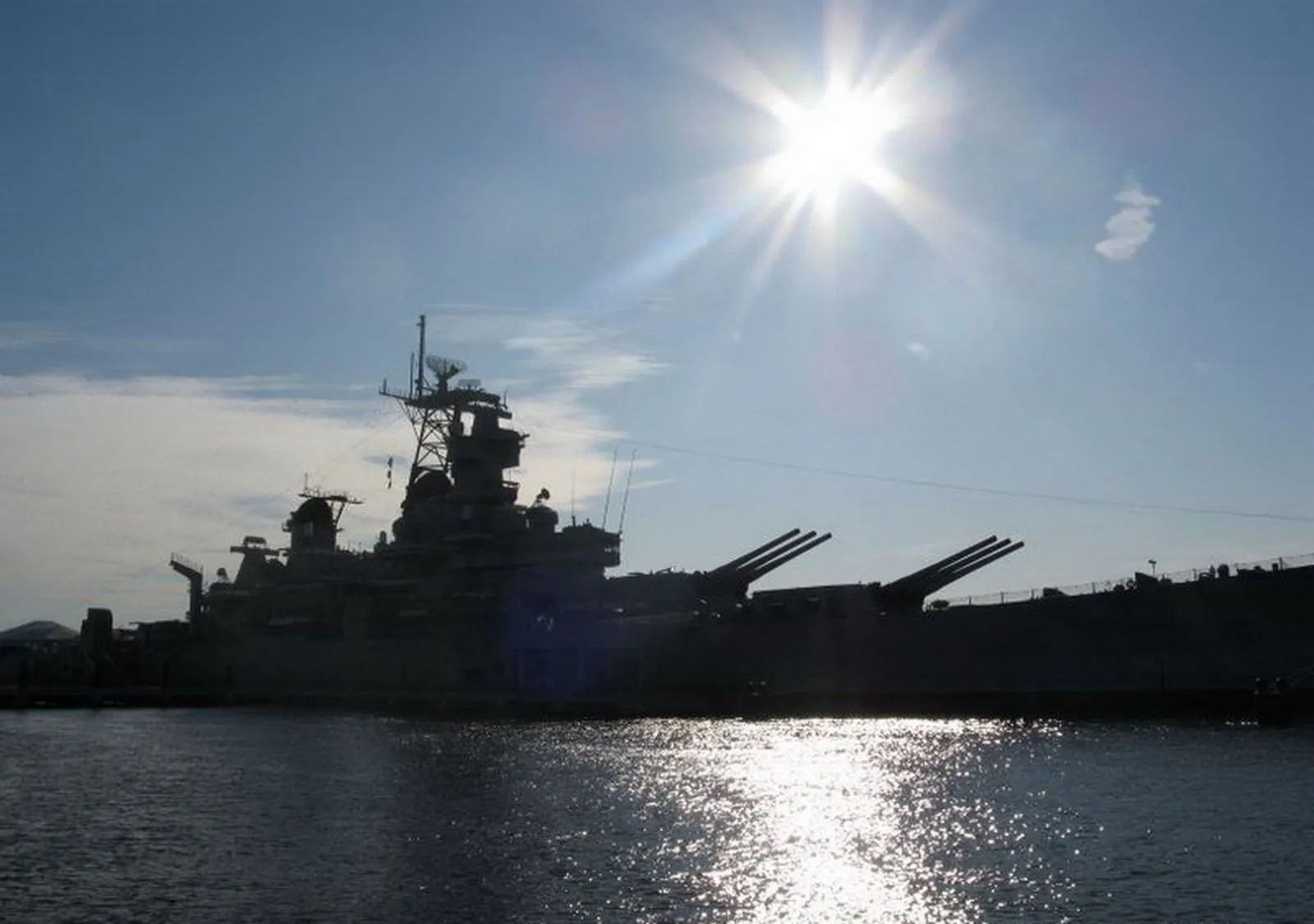 USS New Jersey (BB 62) & Video