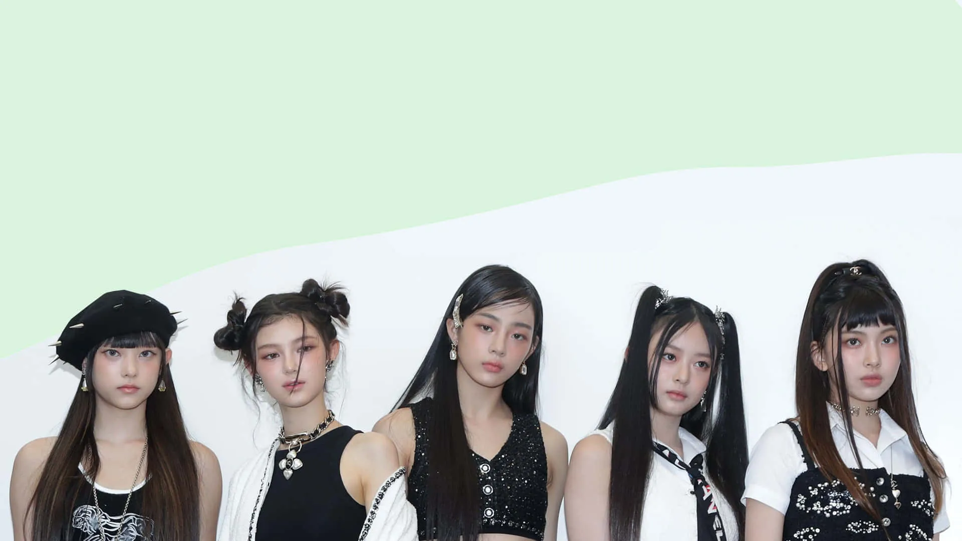 Download Explore the world of Cute Kpop Wallpaper