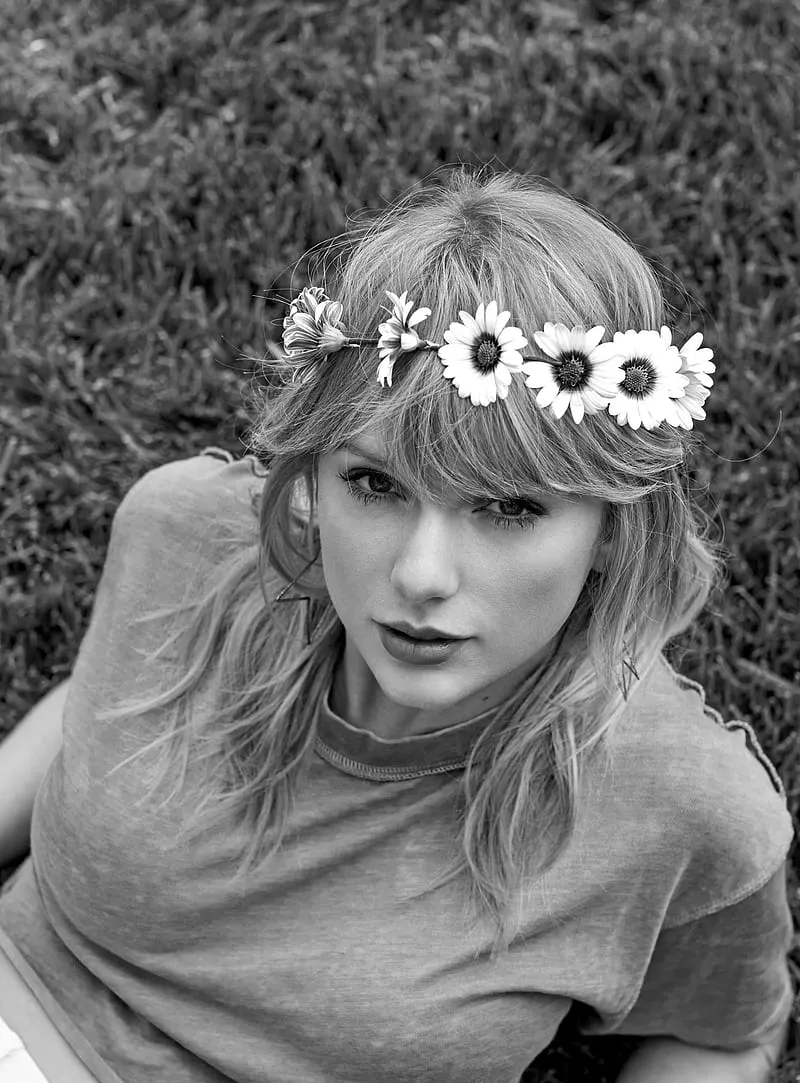 HD monochrome taylor swift wallpaper