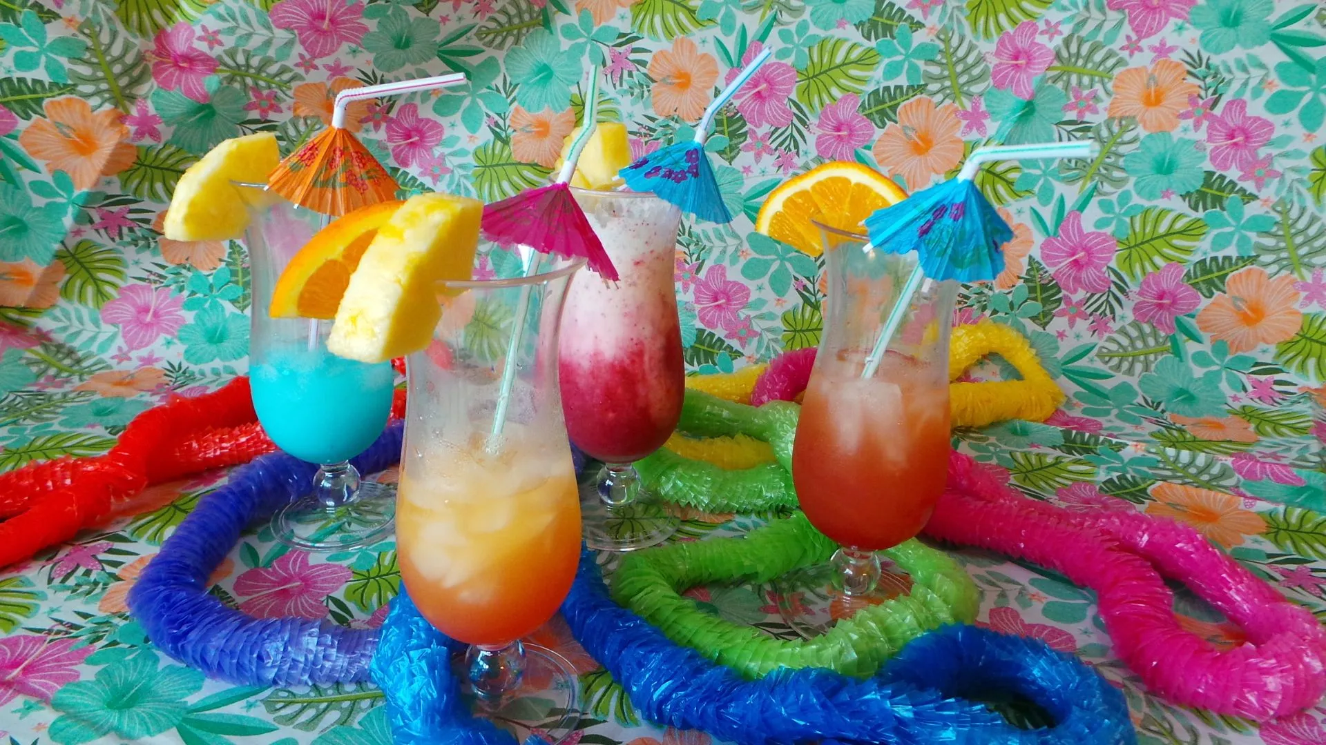 Refreshing Summer Cocktails. Festival Foods Blog