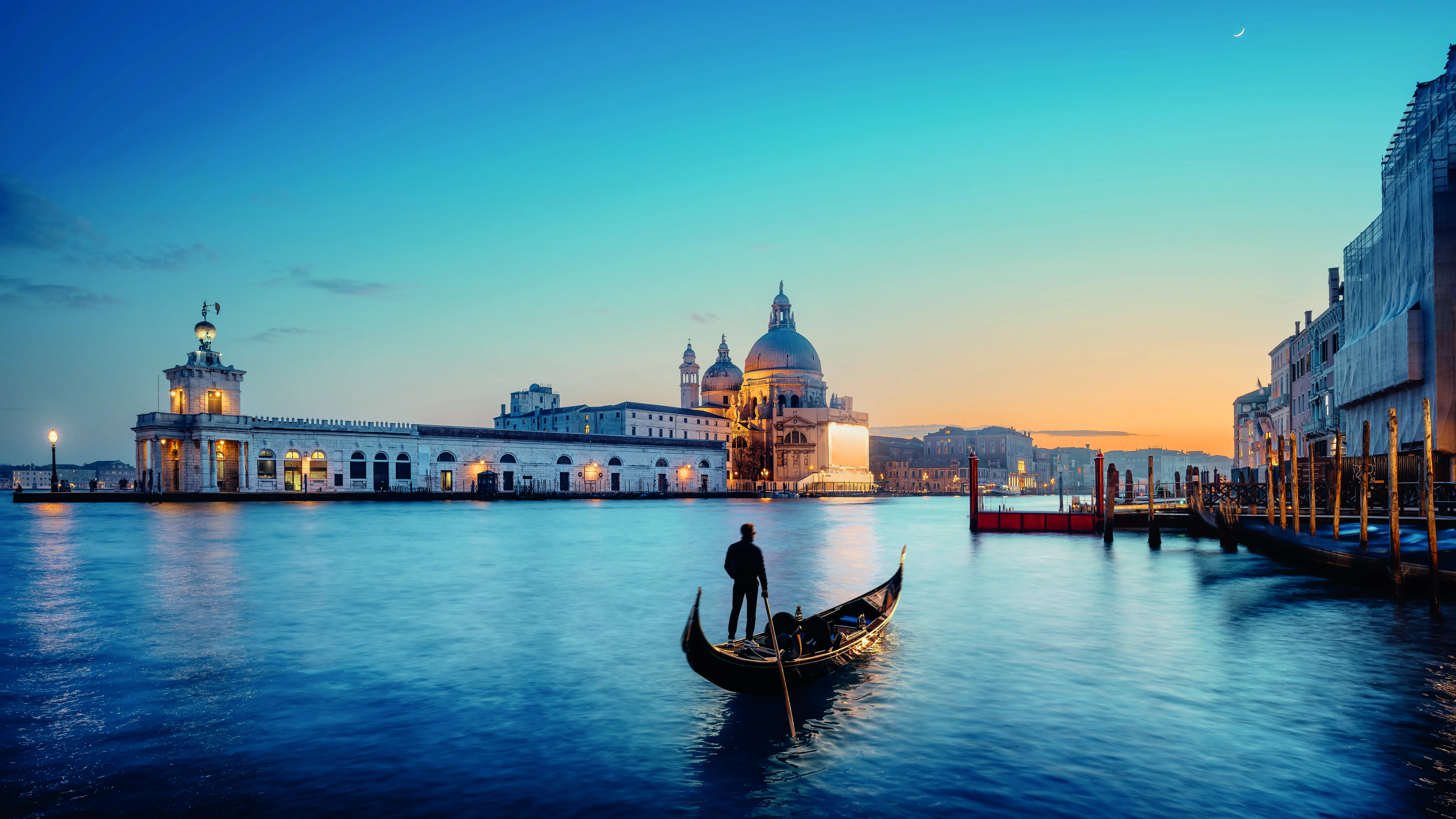 Venice Canal Cruise & Beyond: Palaces & Piazzas. Italy River Cruise