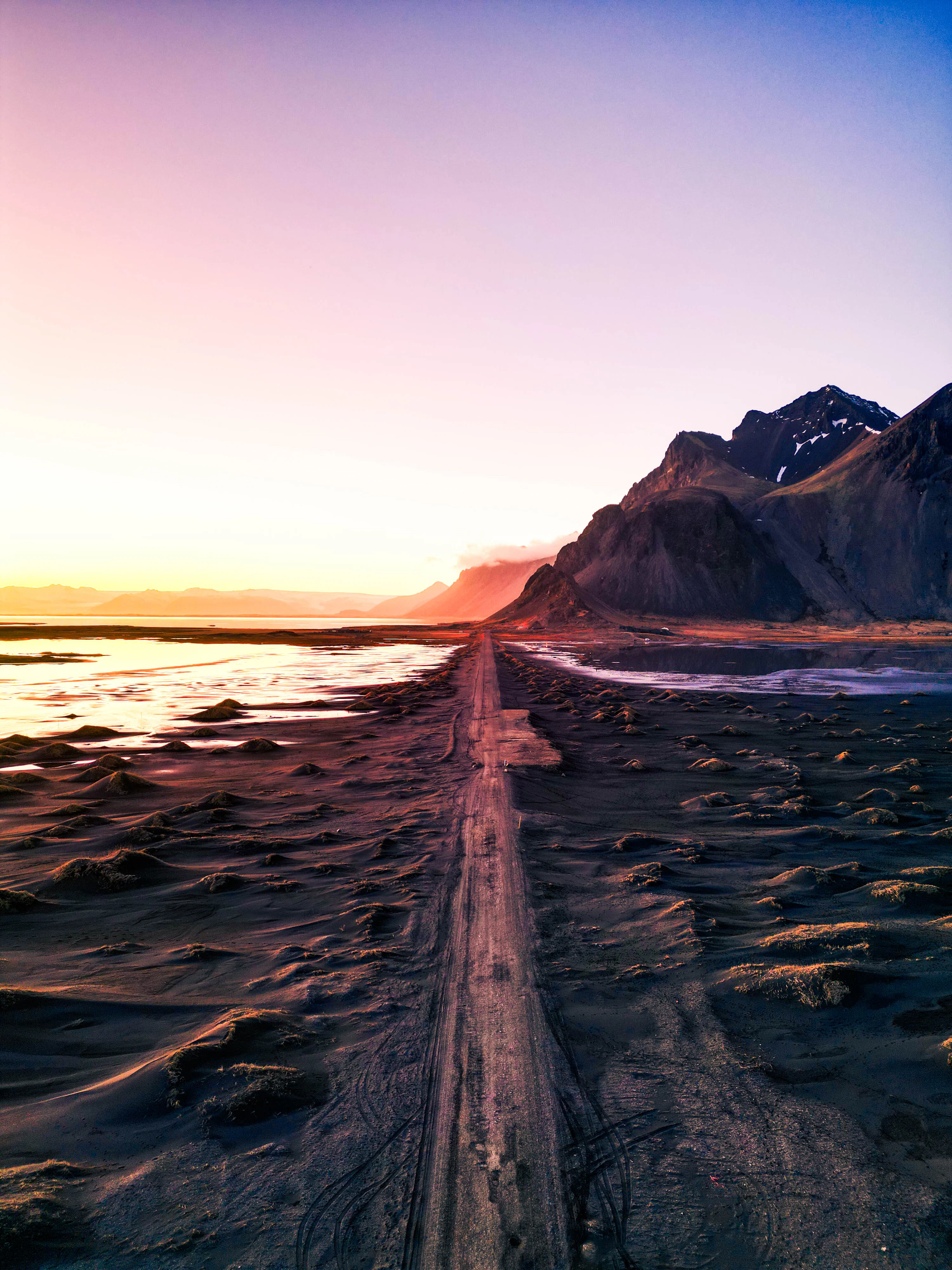Wallpaper for iPhone. best free photo