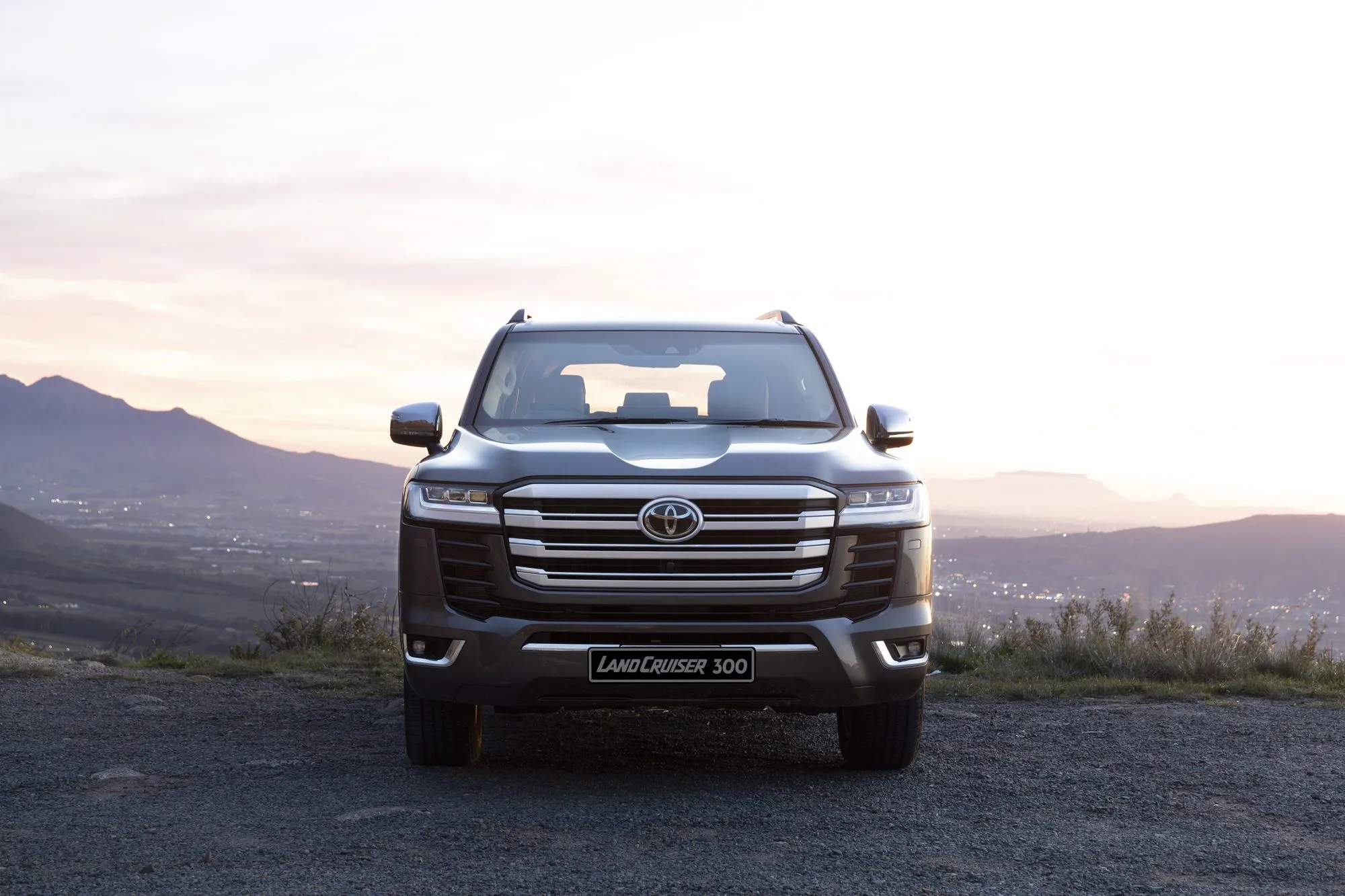 Free Toyota Land Cruiser Zx 4K Wallpaper & Desktop HD Background for PC