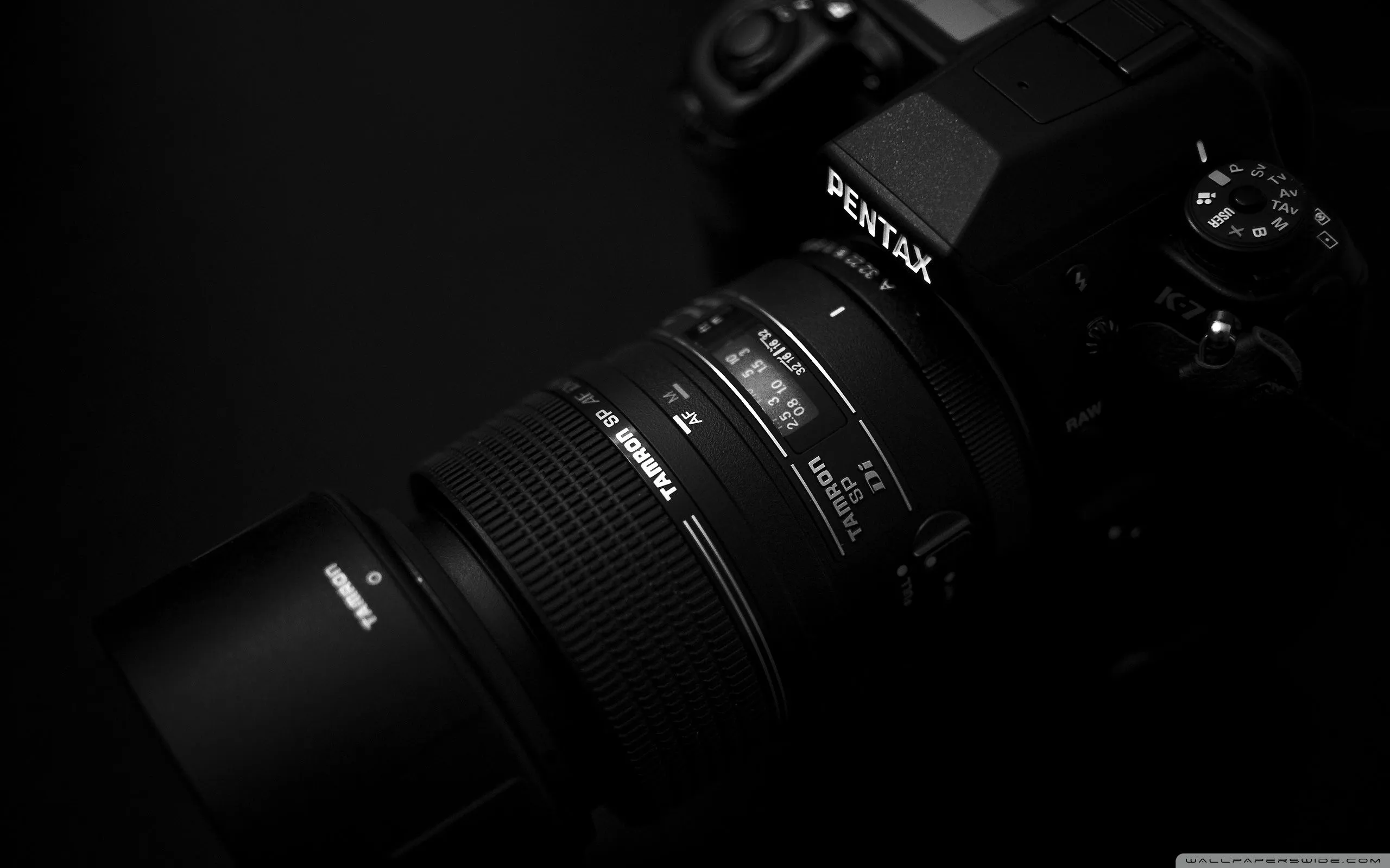 Professional Digital Camera 4K UHD Wallpaper for UltraHD Desktop and TV, Smartphone and Tablet Devices