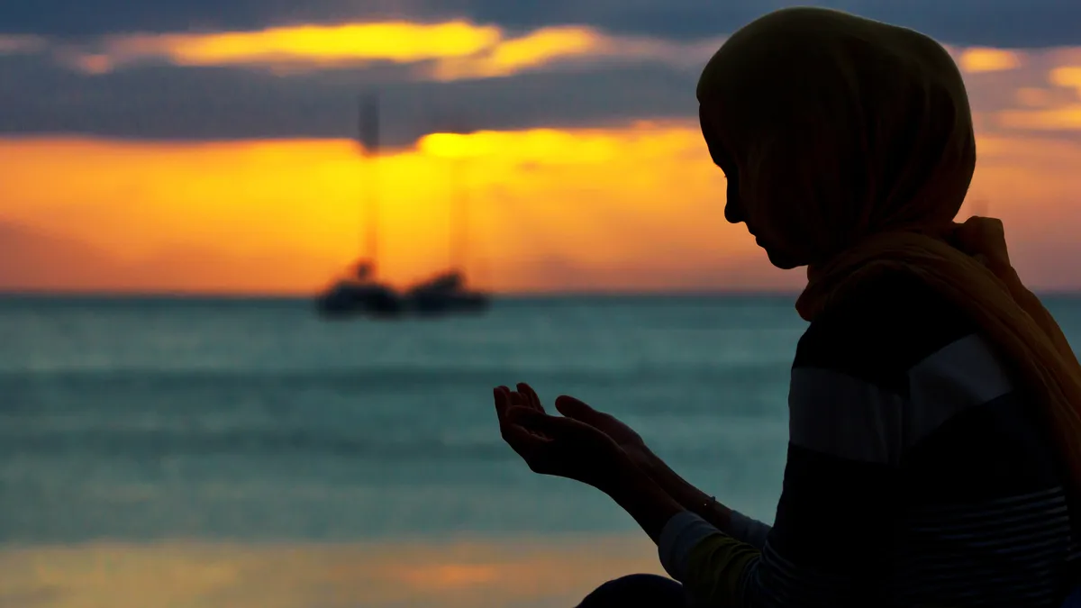 Muslim Holy Month of Ramadan Begins at Sundown