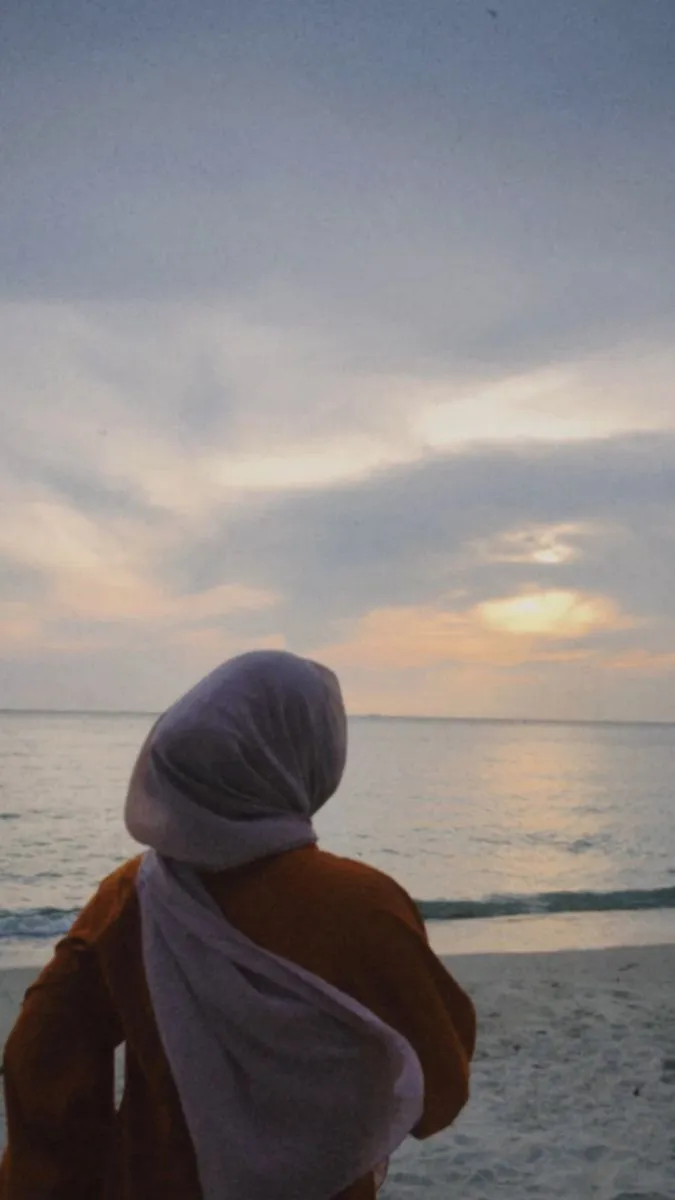 back ideas to save today. girl hijab, hijab aesthetic, girls ootd and more