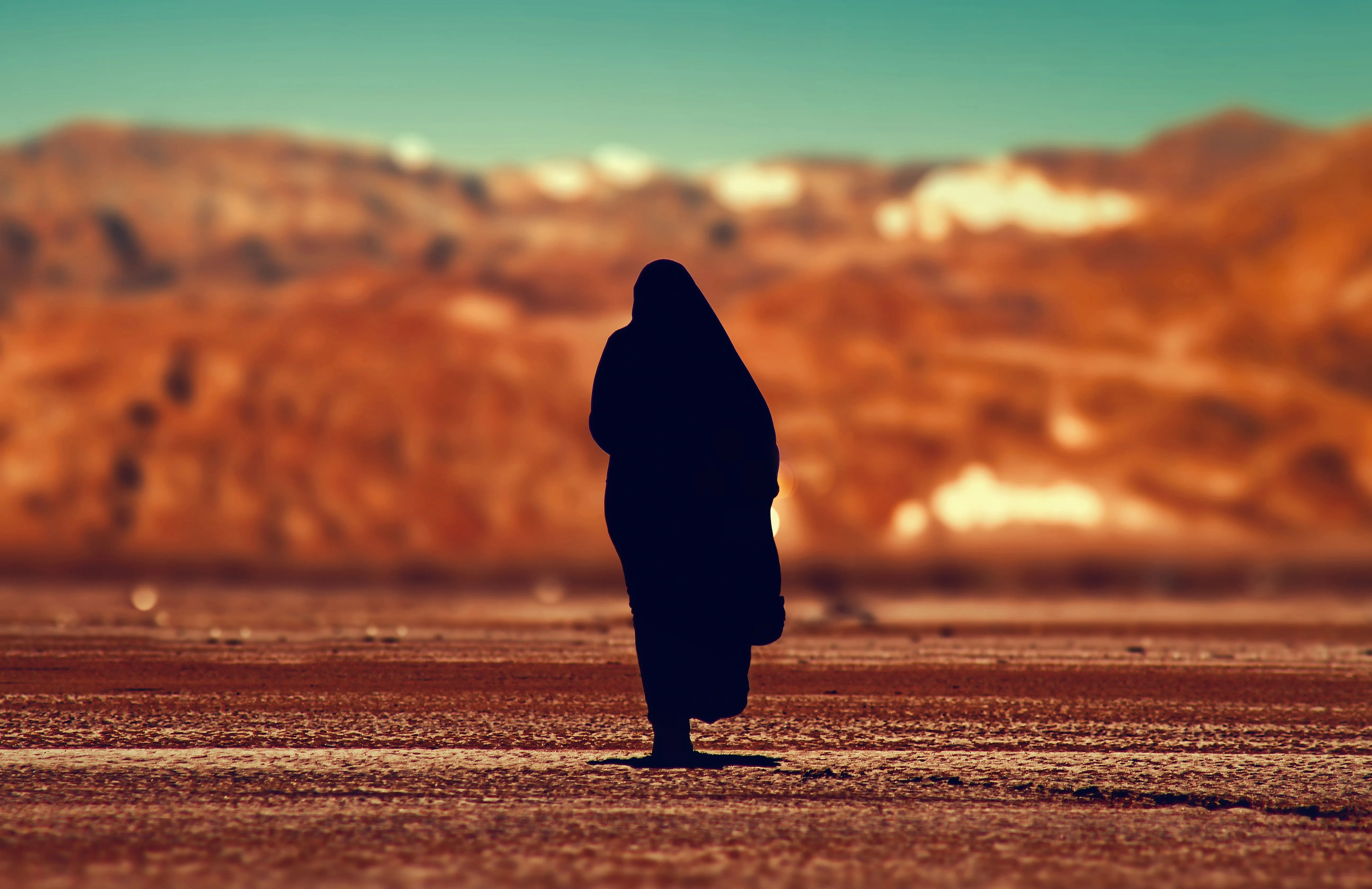 Morocco, Silh, Alone, Woman, Girl, Asilah, Red, Public Domain Image, Muslim, Summer, Lonely, Natural, Sad, Sunlight, Sun, Black, Female, Mountain, Walk, Desert, Sand, HD Wallpaper