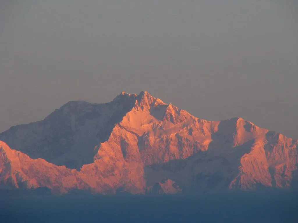 Sunrise view Kanchenjunga at Tiger Hill, Darjeeling