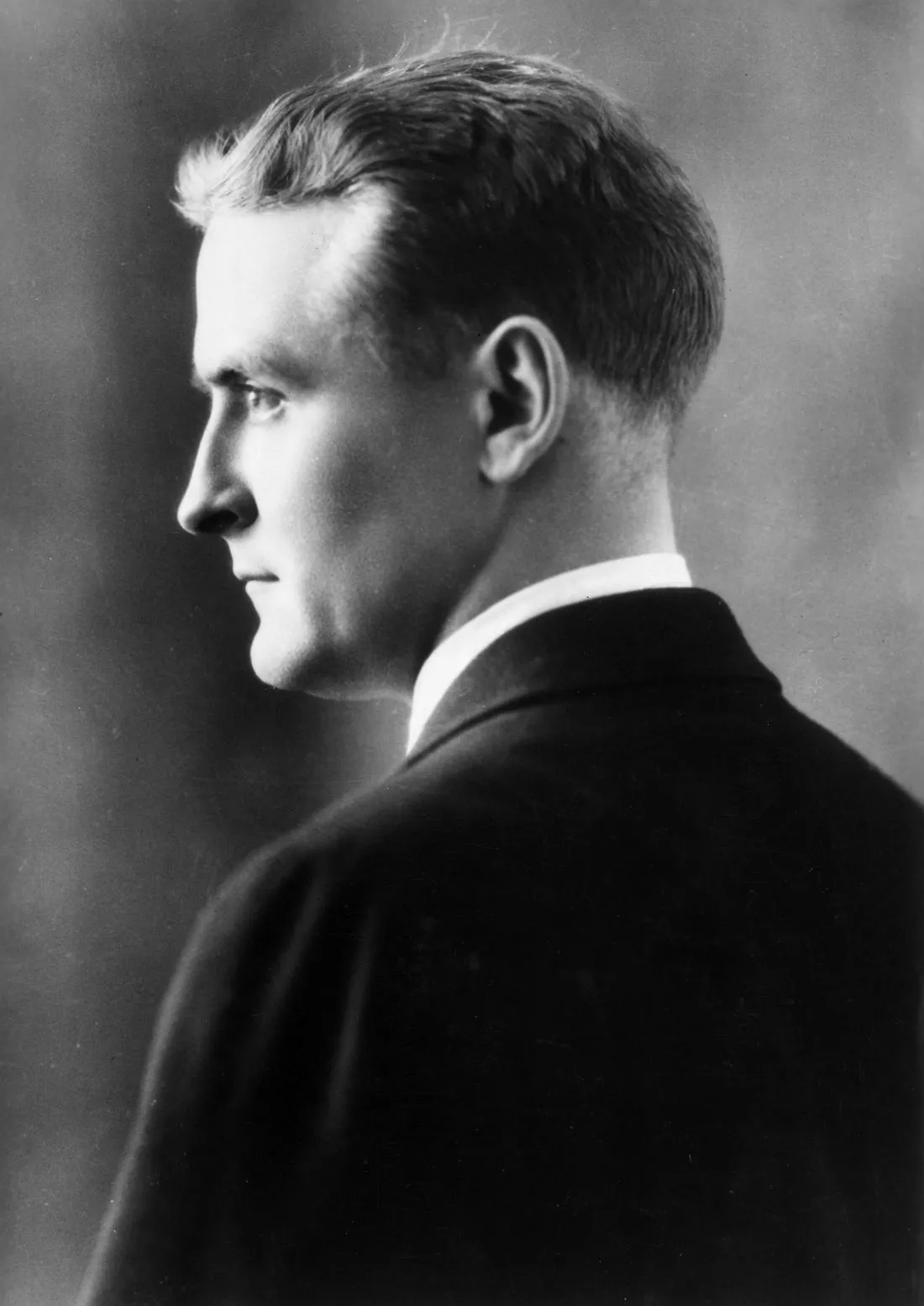 Background. Scott Fitzgerald
