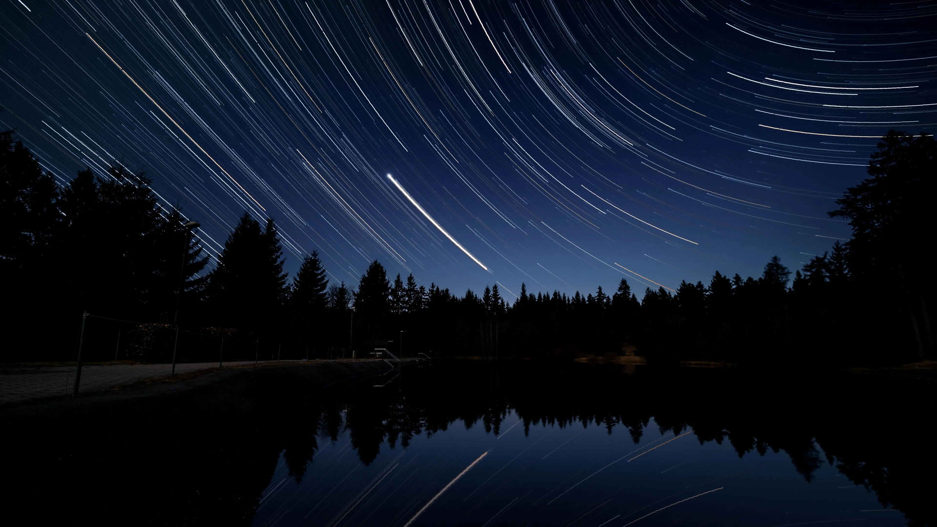 Star Trails Wallpaper 4K, Night sky, Waterfront, Reflection