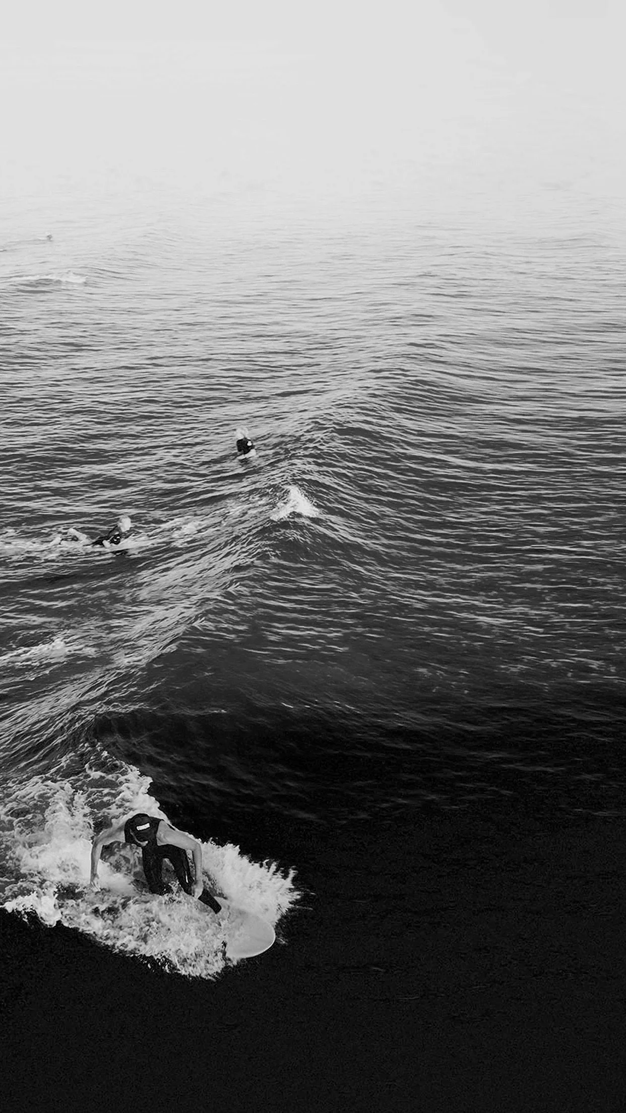 iPhone X wallpaper. surfing wave summer sea ocean dark bw
