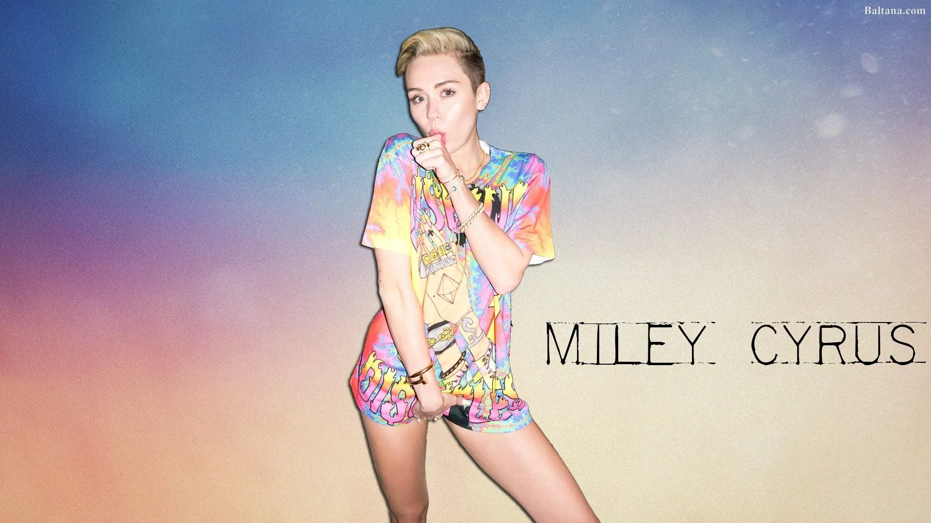 Miley Cyrus Desktop Wallpaper 30785