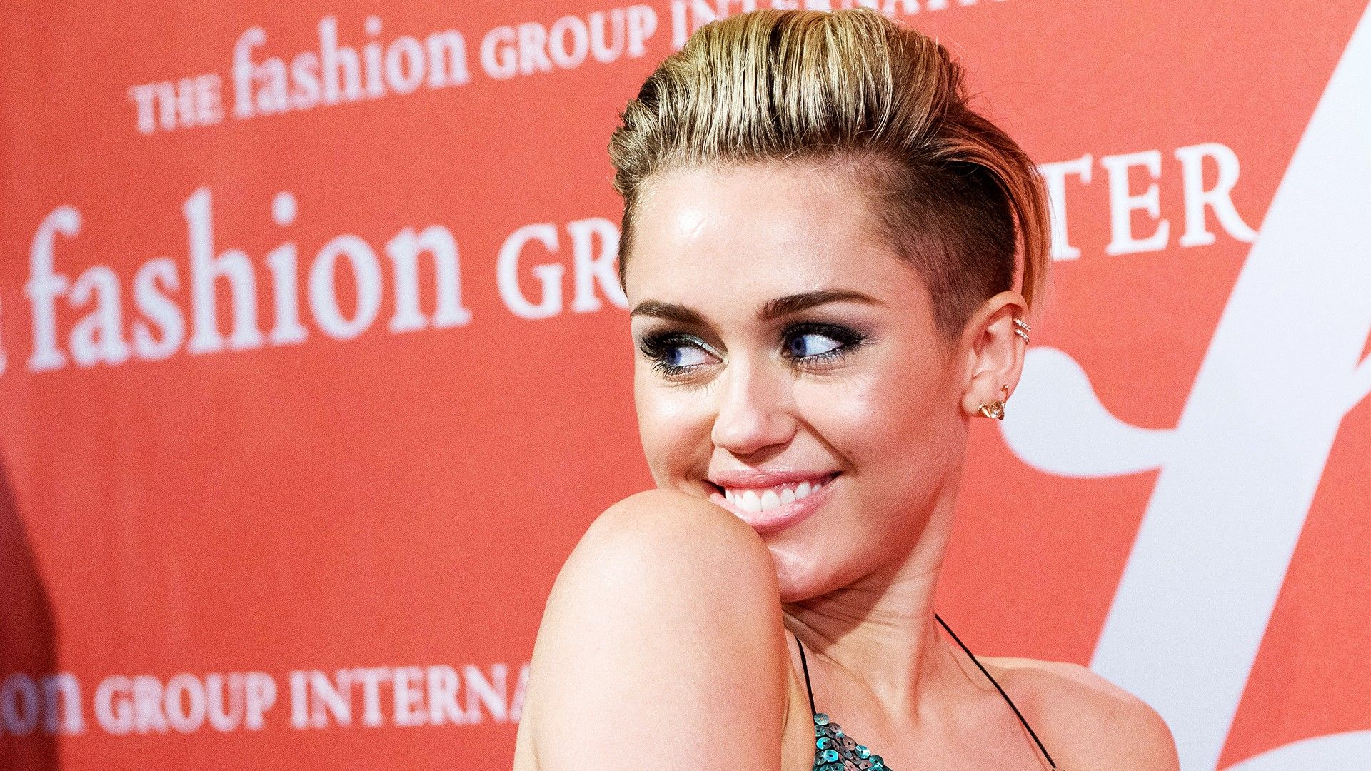 Miley Cyrus, HD Wallpaper
