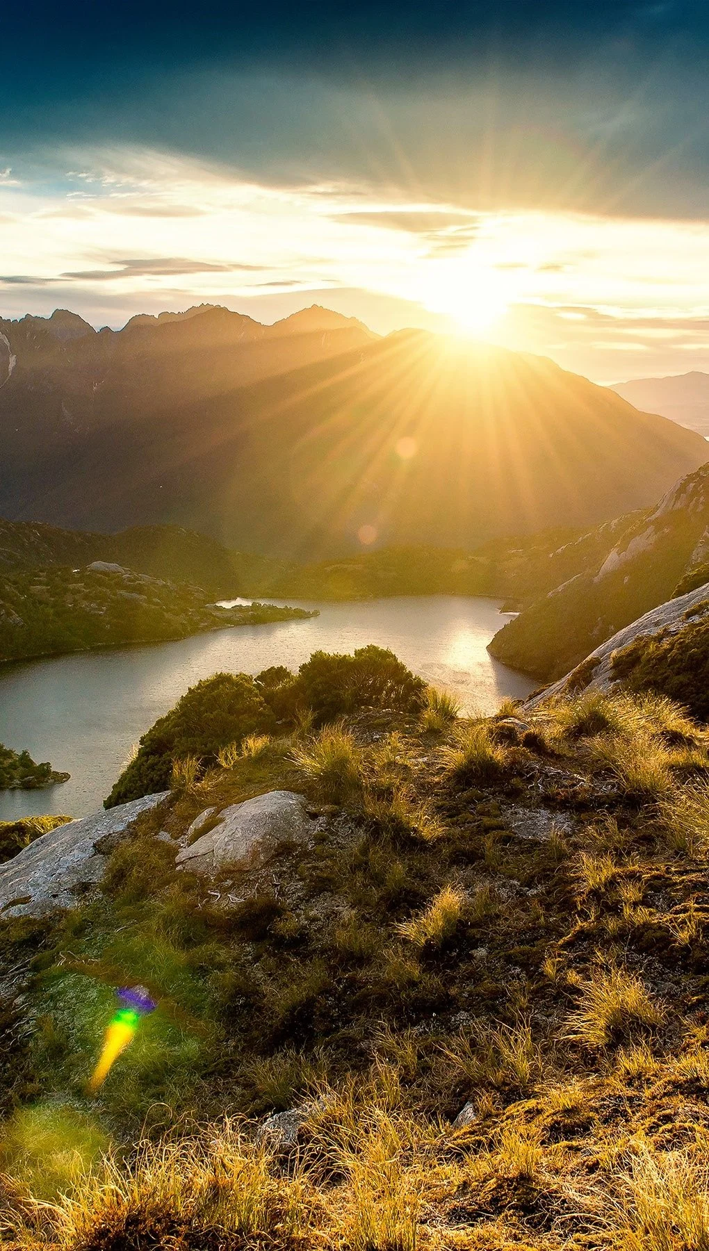 Sunrise in the mountains Wallpaper for iPhone and Mobile Phone