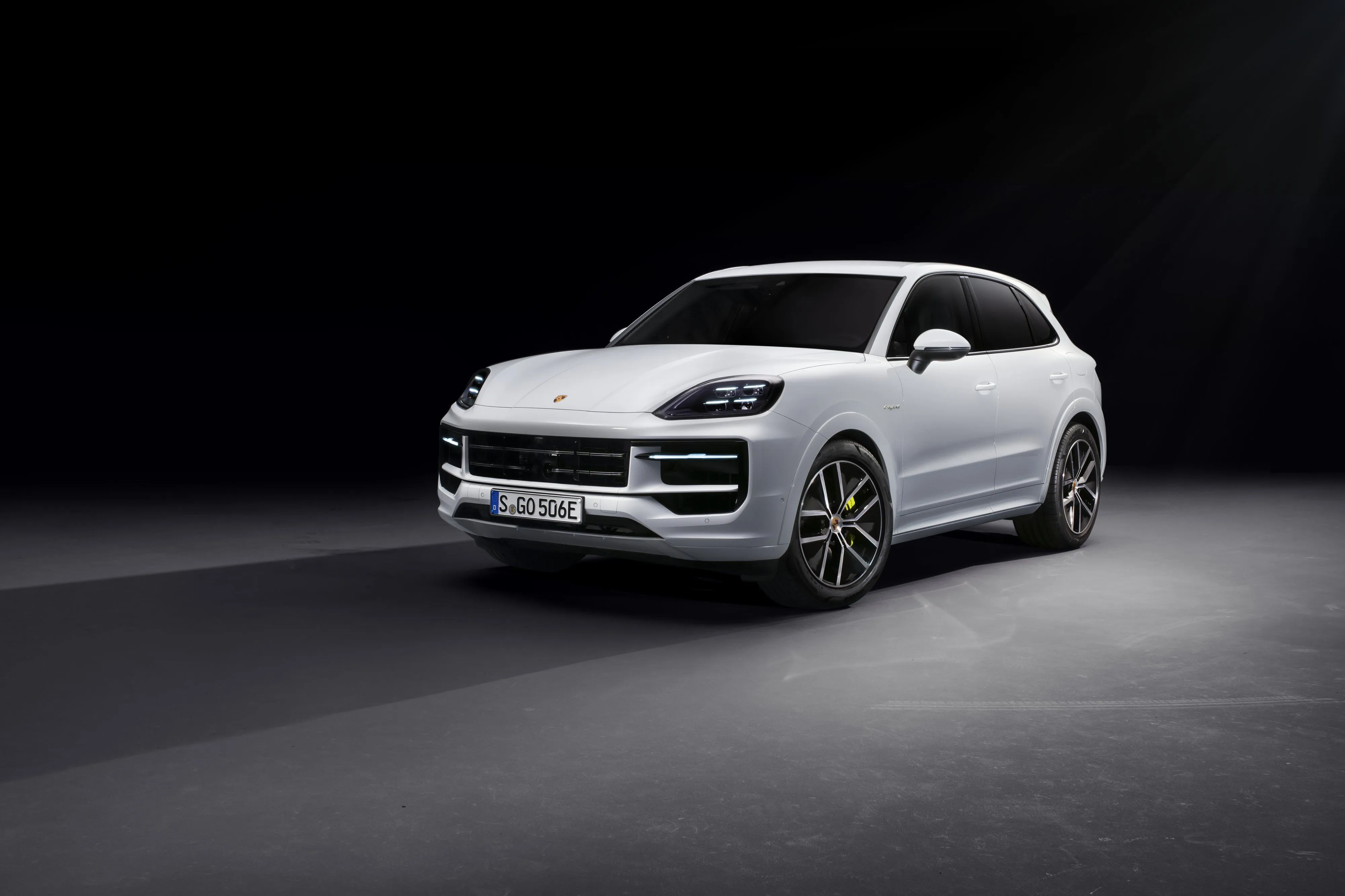 Porsche Cayenne E Hybrid Wallpaper 4K, Hybrid Cars