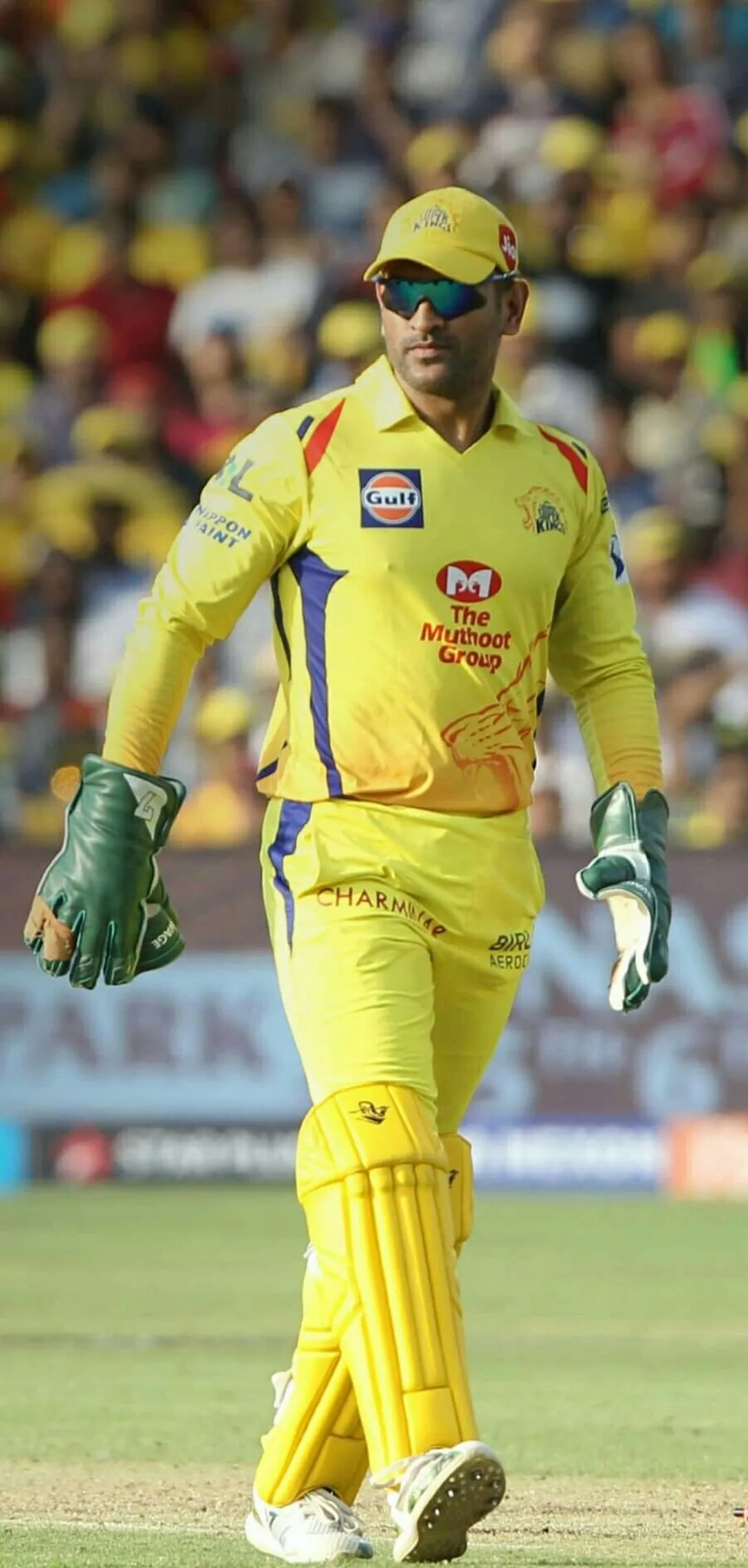 MS Dhoni Wallpaper HD Mobile: Get the best Wallpaper of your favourite MSD