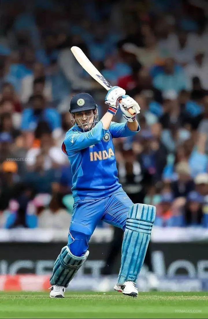 Dhoni 4k Wallpaper