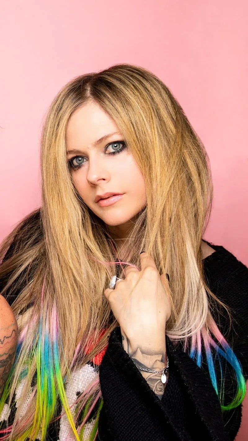 Avril Lavigne 2021, avril, avril lavigne, lavigne, pink, HD phone wallpaper