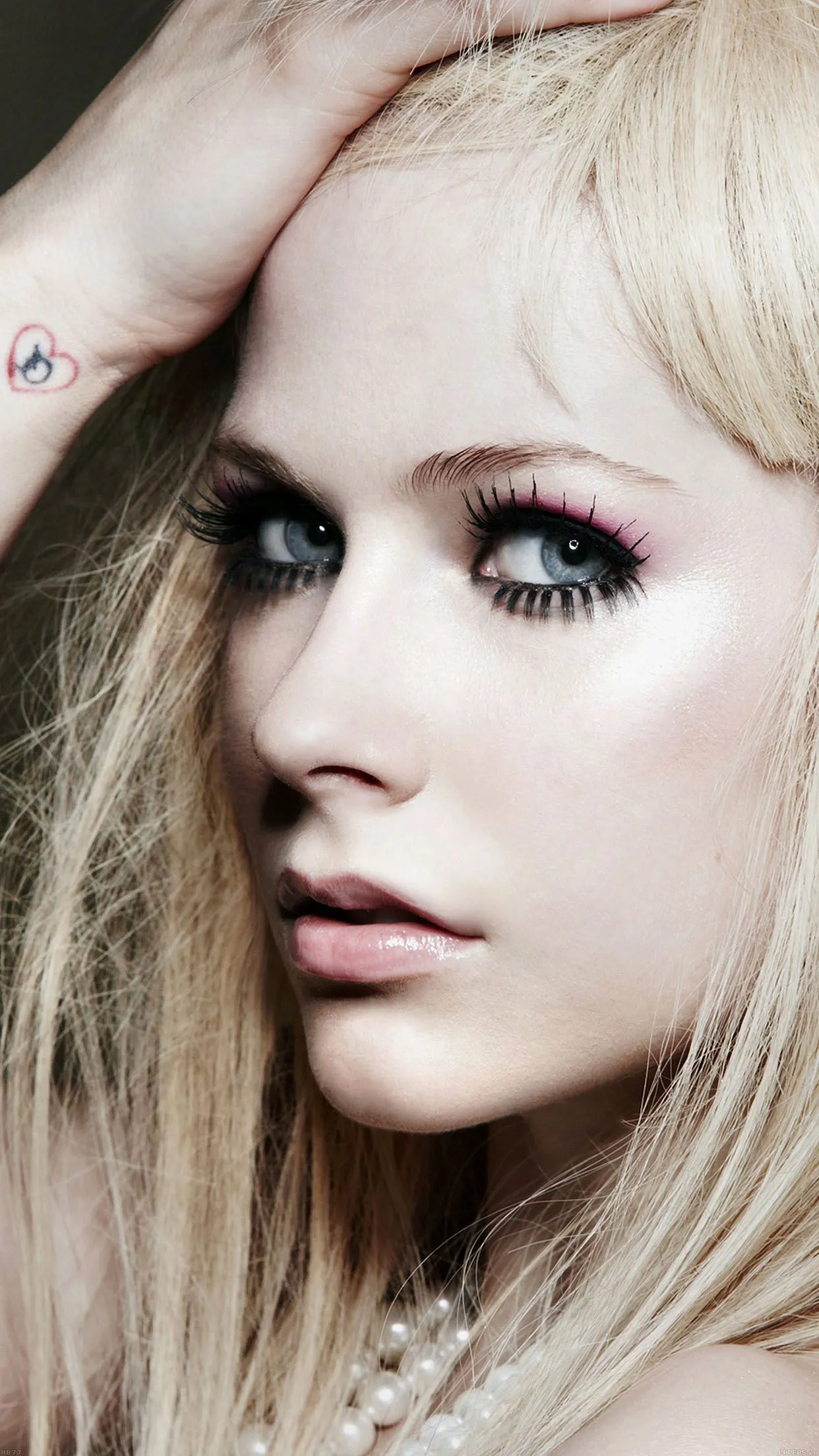 Avril Lavigne Wallpaper