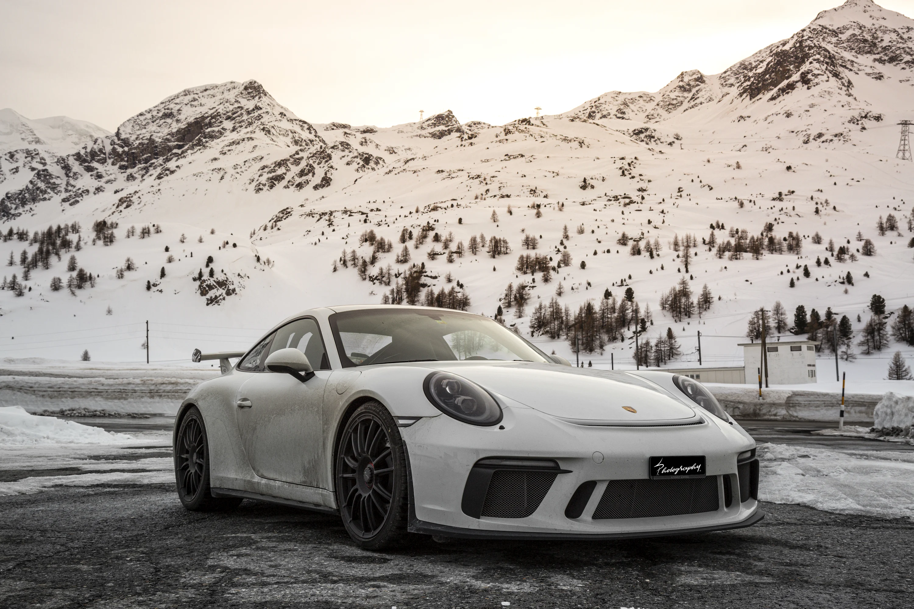 Porsche Wallpaper 4K & HD Downloads