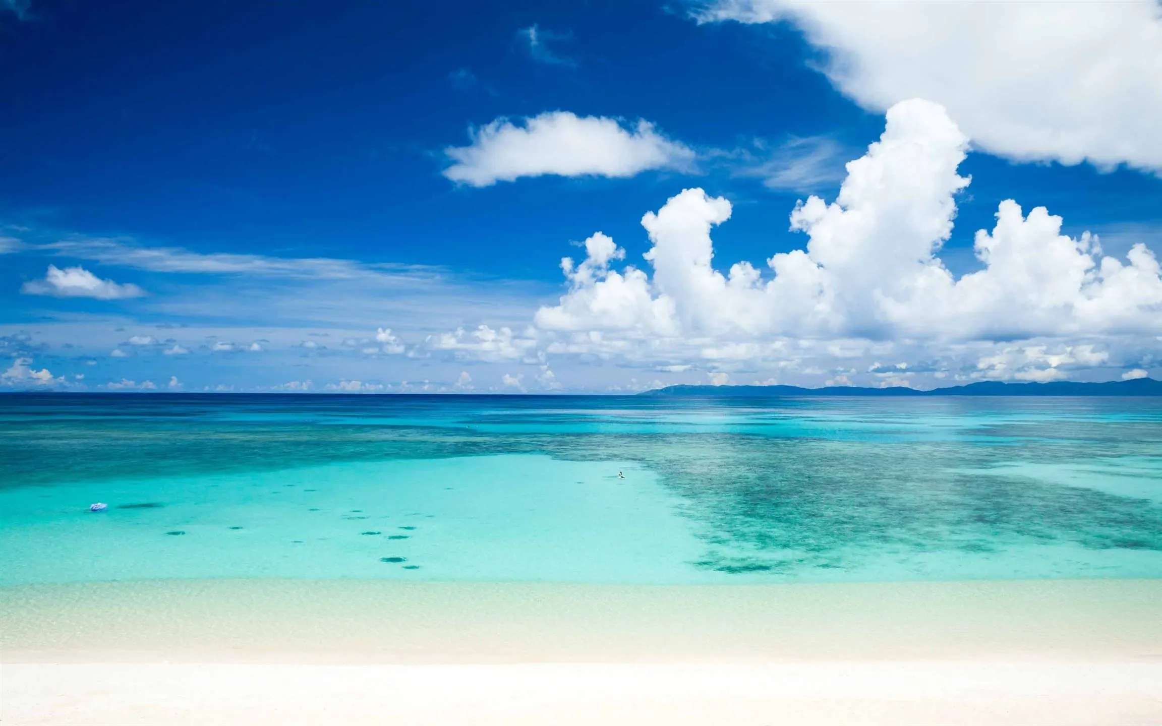 Tropical Beach MacBook Air Wallpaper Download