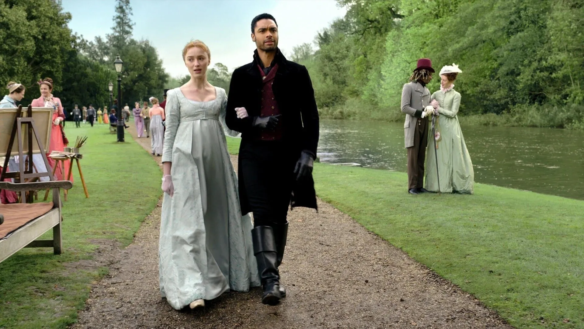 Bridgerton Wallpaper