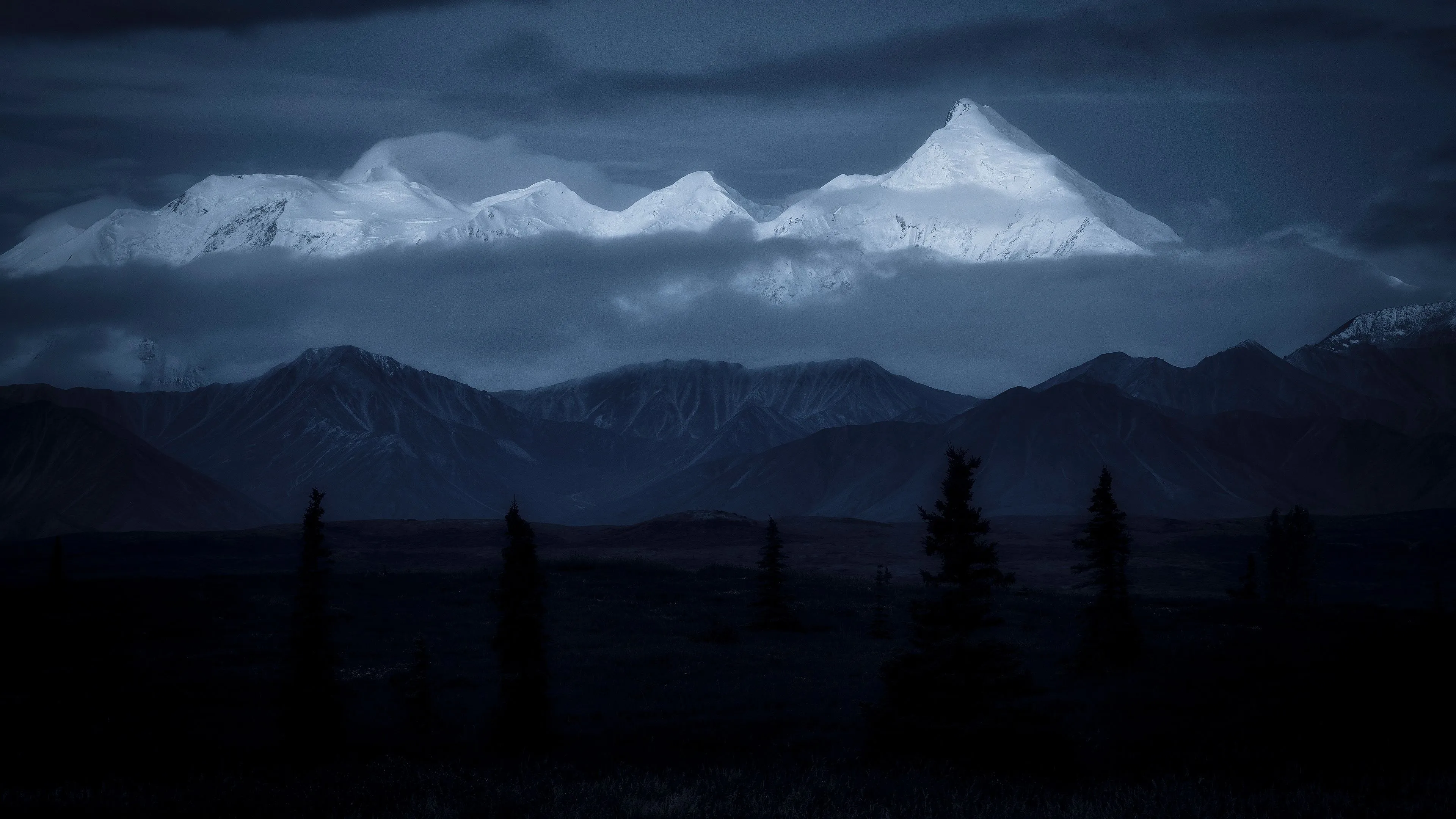 Wallpaper forest, clouds, mountains, night, darkness, the dark background, tops, ate for mobile and desktop, section пейзажи, resolution 3840x2160