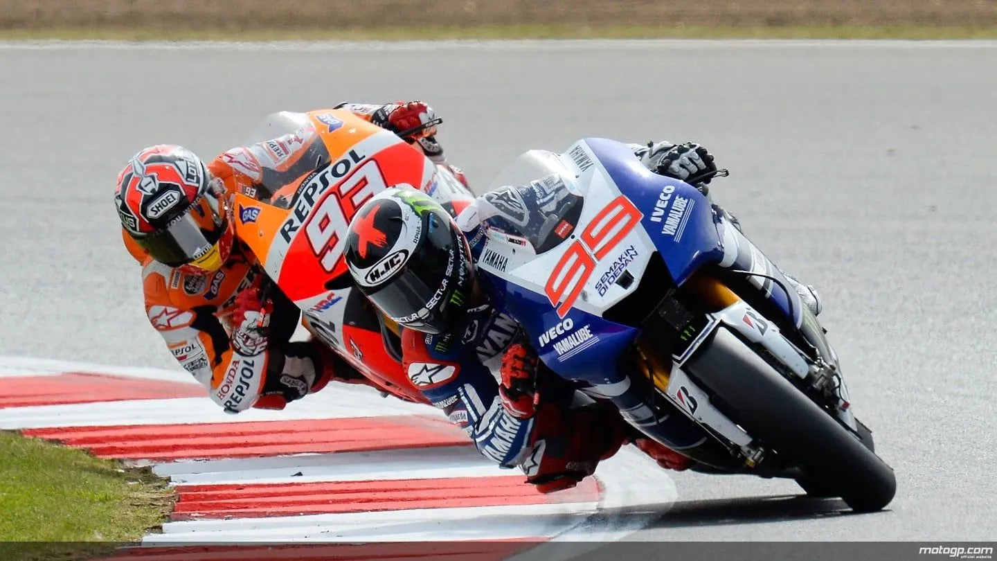 Blue and white sports bike, Moto GP, Marc Marquez, Jorge Lorenzo HD wallpaper