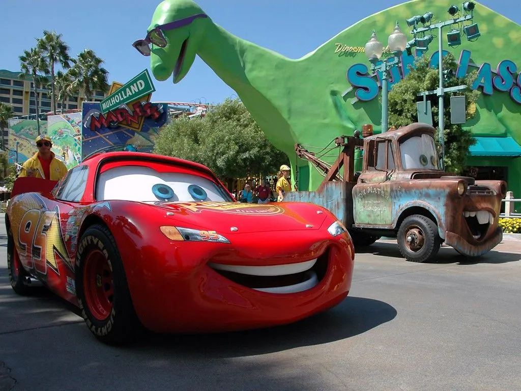 Cars Wallpaper Number 3 (1024 x 768 Pixels)