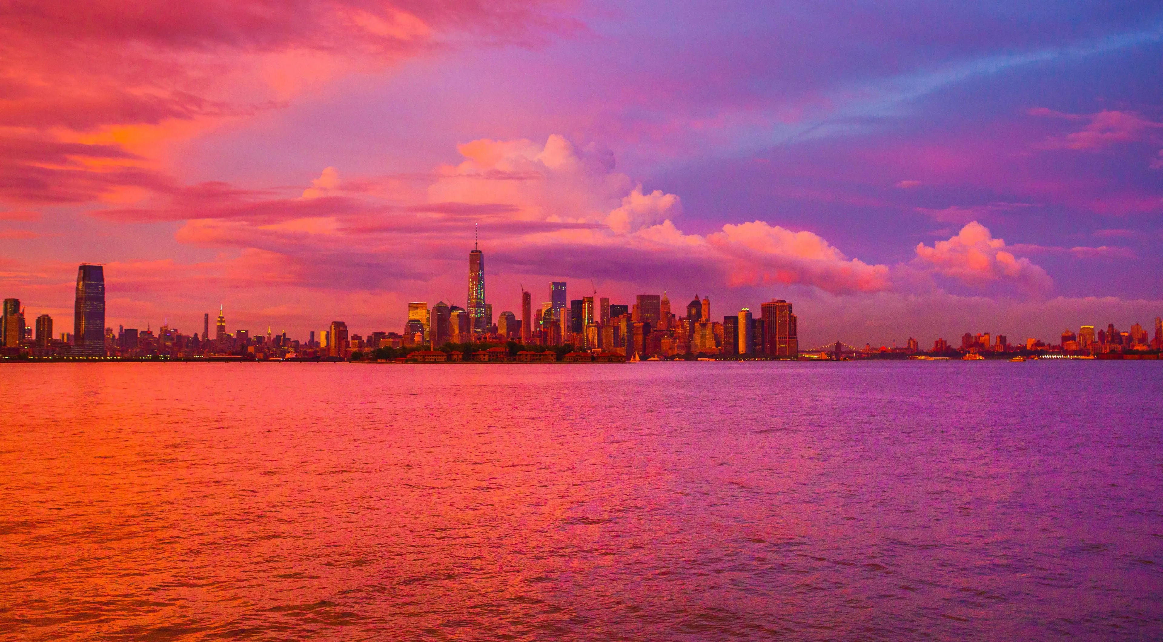 New York City Cloudy Cityscape Sunset Wallpaper, HD City 4K Wallpaper, Image and Background