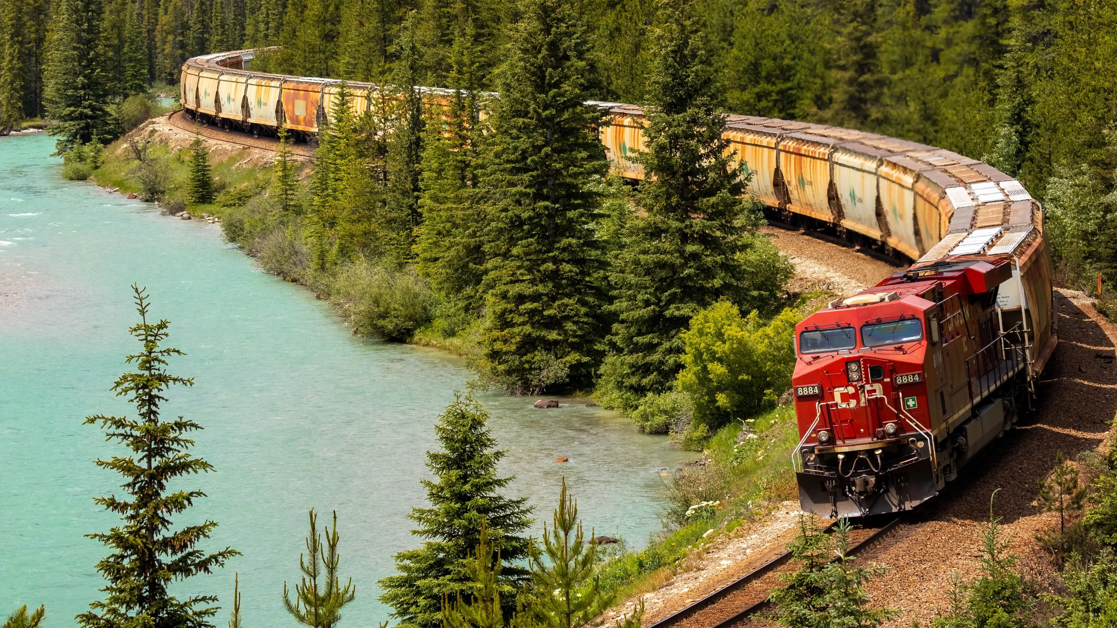 Download wallpaper 3840x2160 train, railway, forest, lake, travel 4k uhd 16:9 HD background