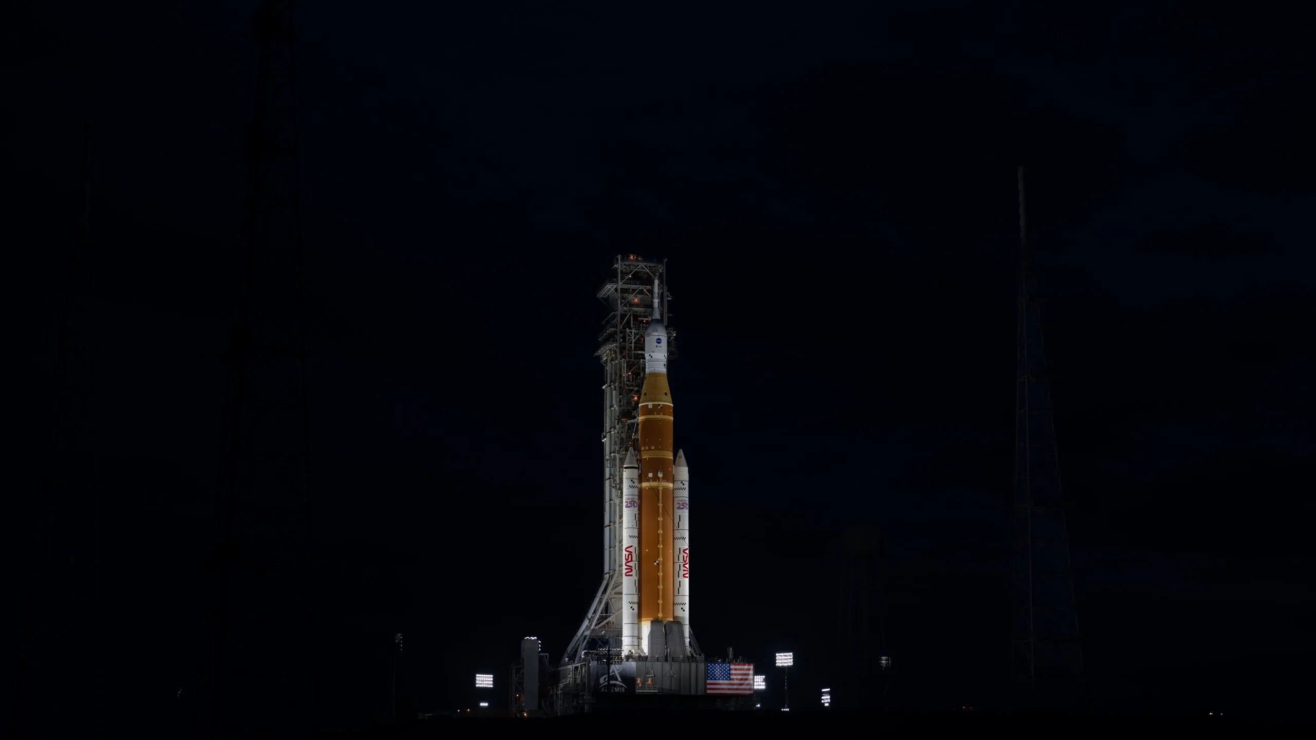 Colorado businesses prepare for Artemis mission around the moon