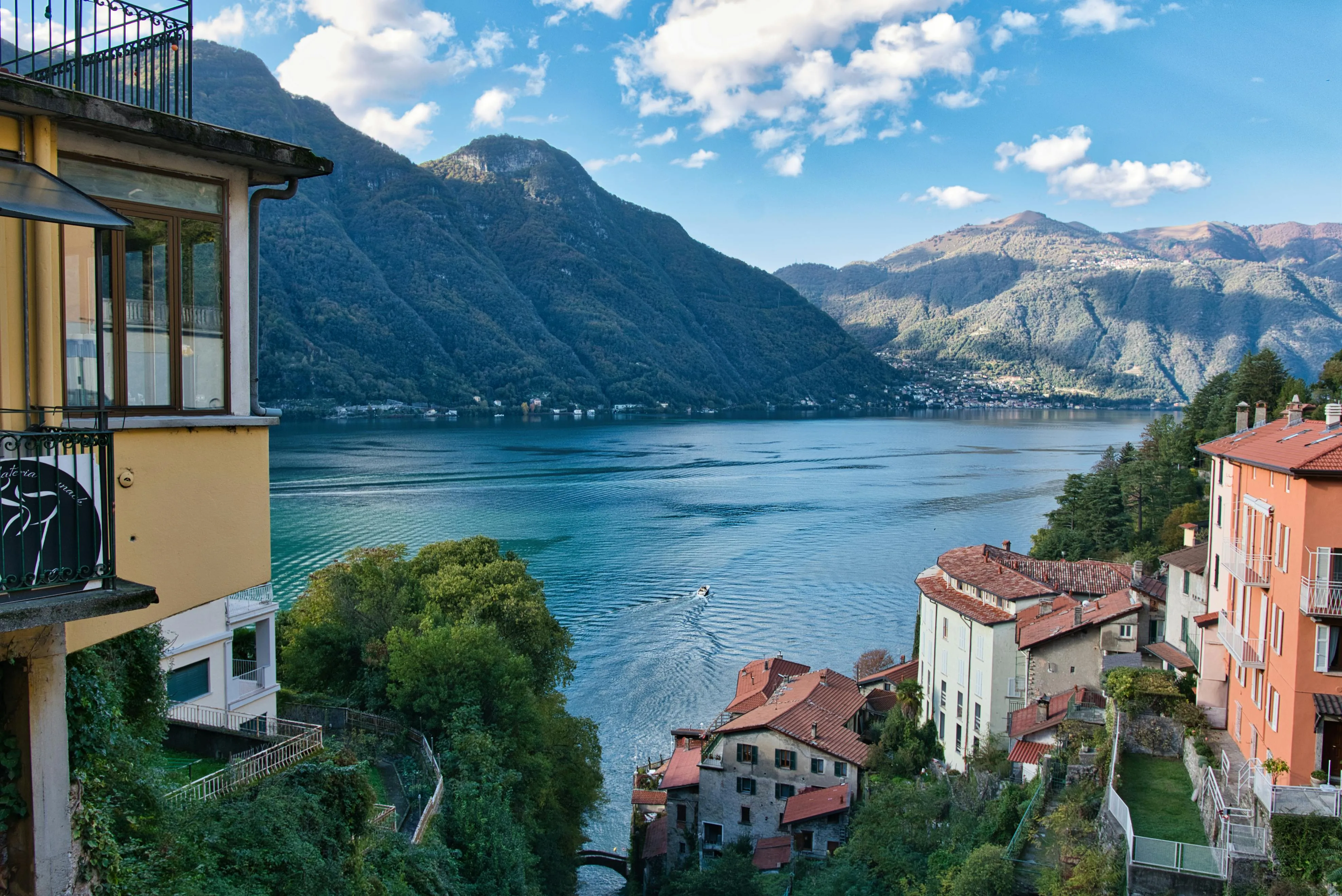 View of a Town on the Shore of Lake Como in Italy · Free