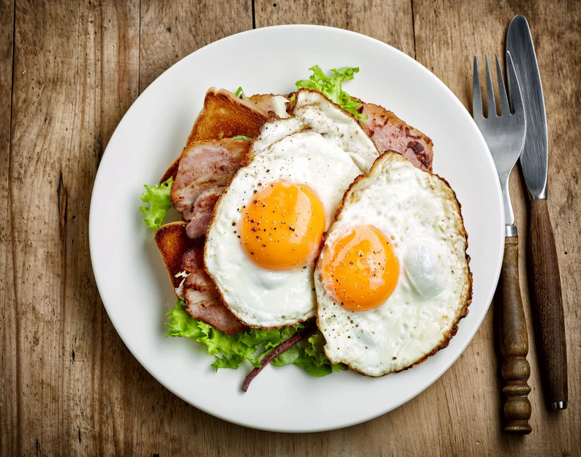 4K Ultra HD Breakfast Delight: Sunny Eggs and Savory Mealx4290