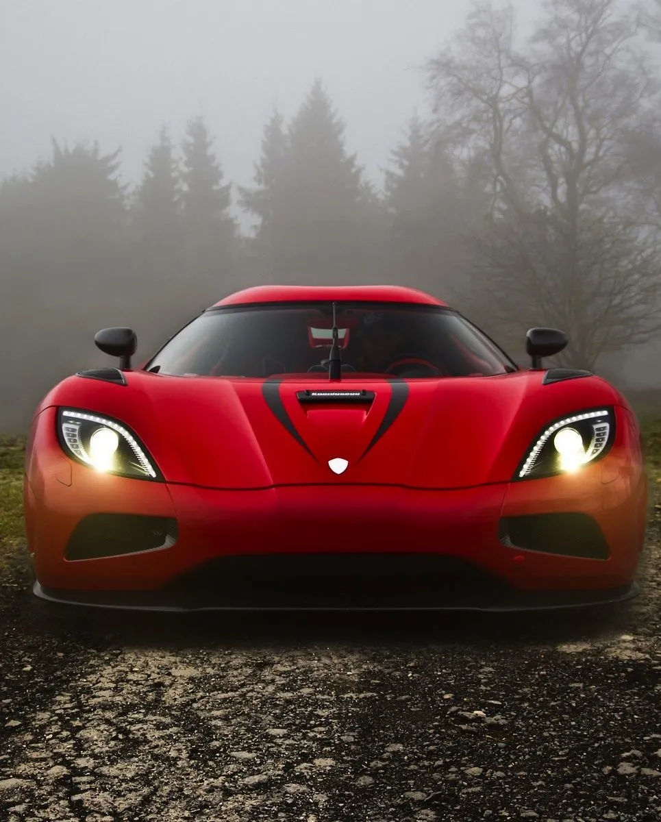 Koenigsegg Agera r. Mobile Wallpaper Mobile Walls