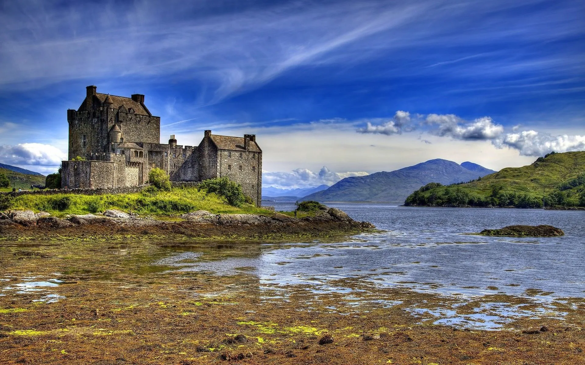 castle, Water, Scotland, Eilean Donan, Landscape, UK, Mountain, Clouds Wallpaper HD / Desktop and Mobile Background