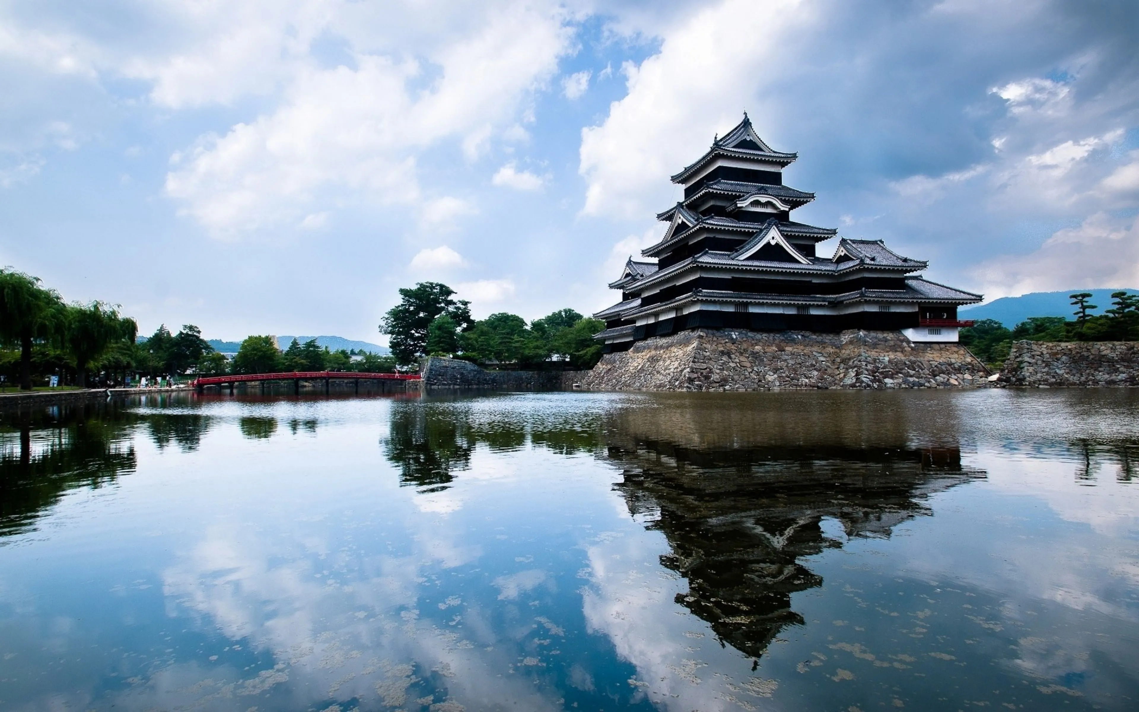 Free Matsumoto Castle 4K Wallpaper & Desktop HD Background for PC
