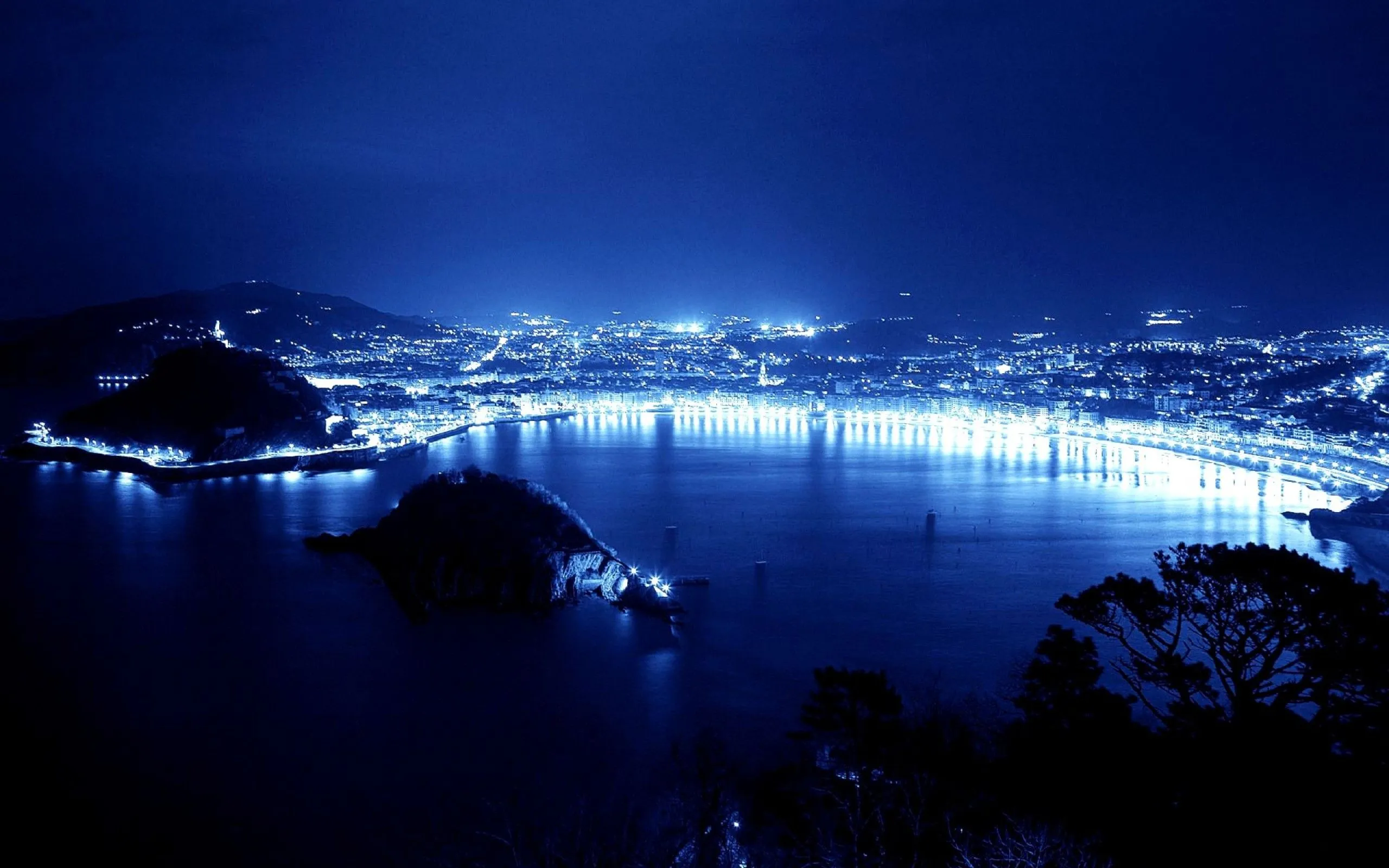 Night City Lighting MacBook Air Wallpaper Download