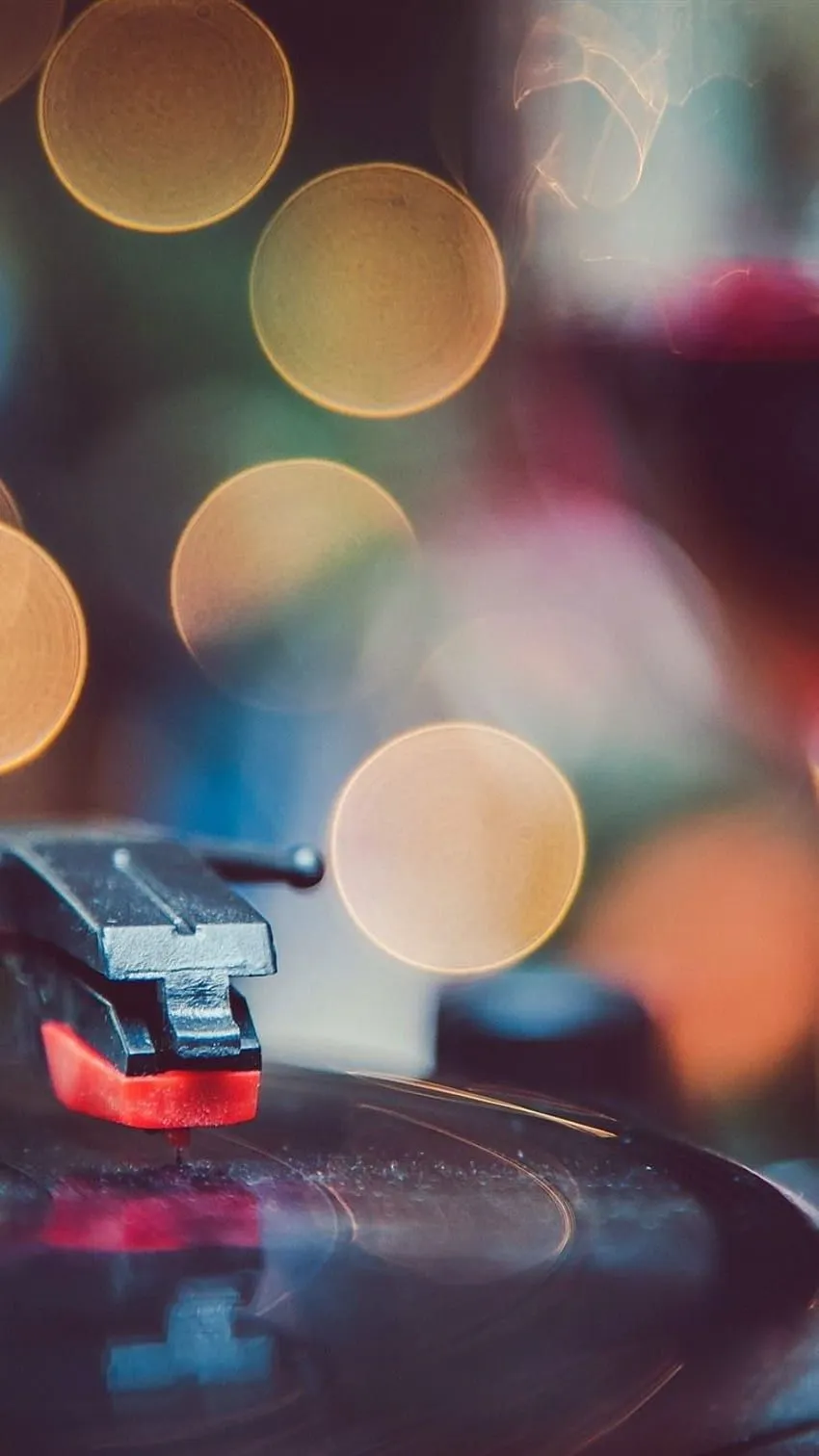 Record player, light circles, hazy HD phone wallpaper